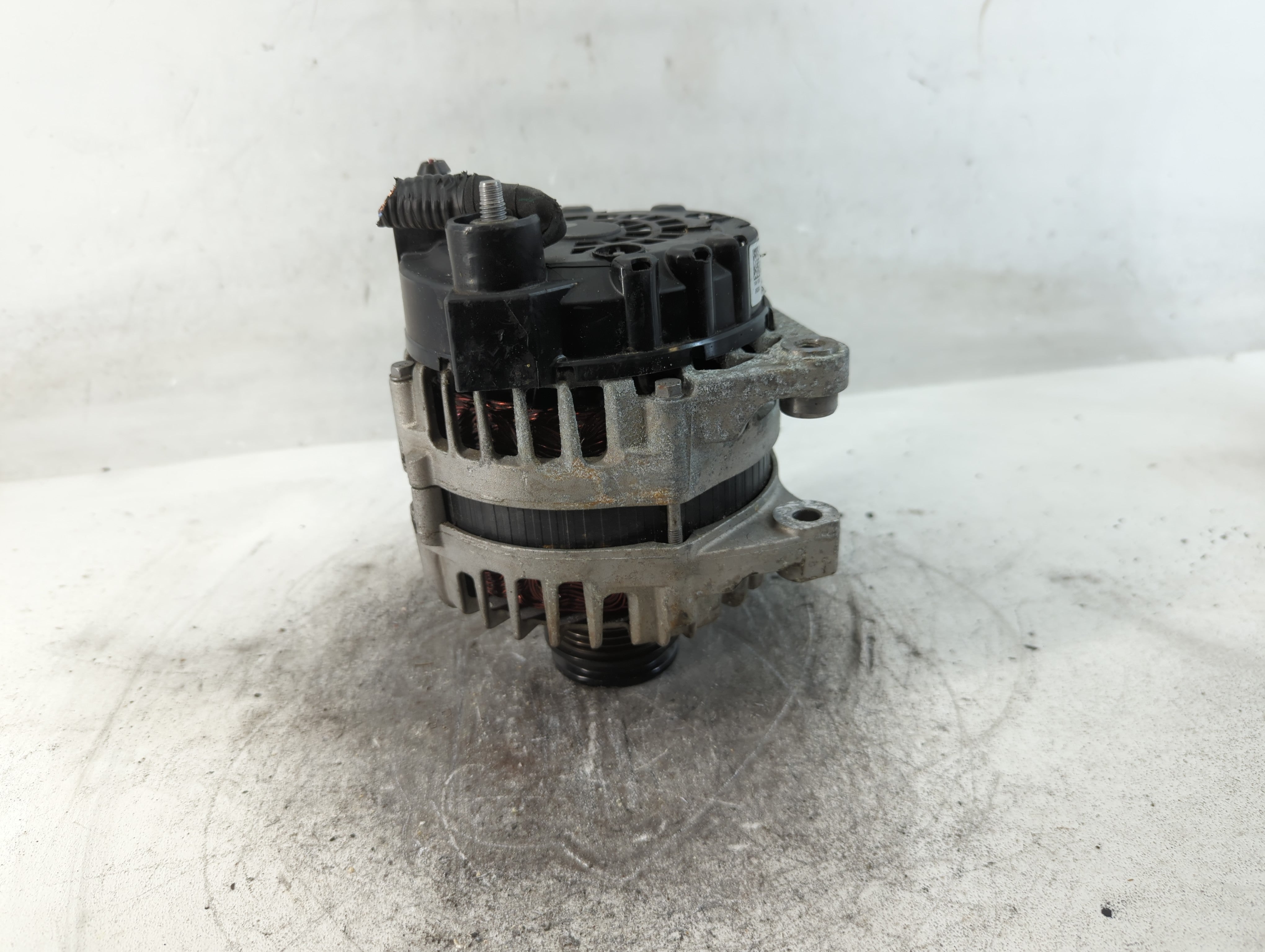 2020-2022 Ford Escape Alternator Replacement Generator Charging Assembly Engine OEM P/N:JX6T-10300-SC Fits Fits 2020 2021 2022 OEM Used Auto Parts - Oemusedautoparts1.com