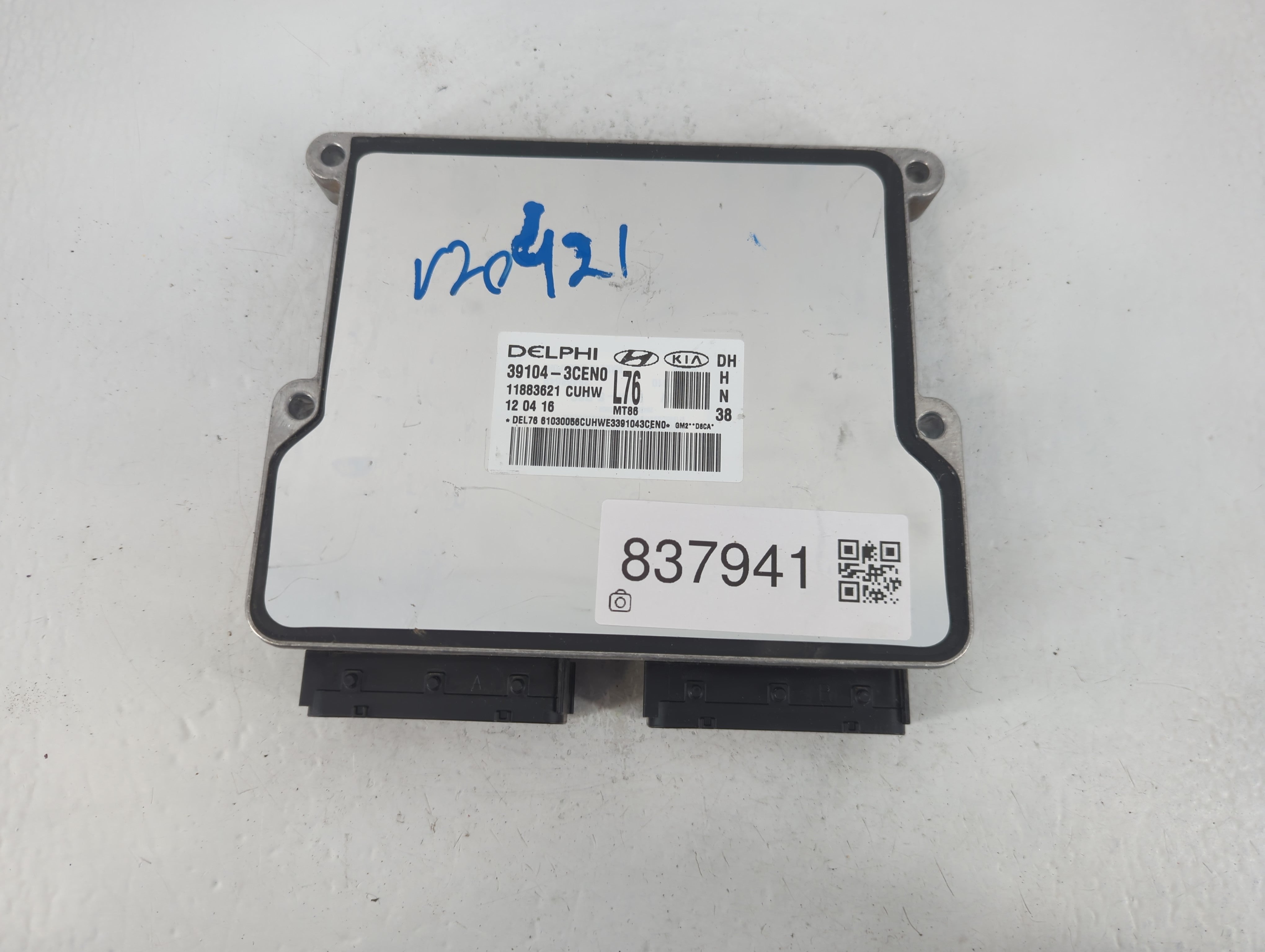 2017 Genesis G80 PCM Engine Control Computer ECU ECM PCU OEM P/N:39104-3CEN0 Fits OEM Used Auto Parts - Oemusedautoparts1.com