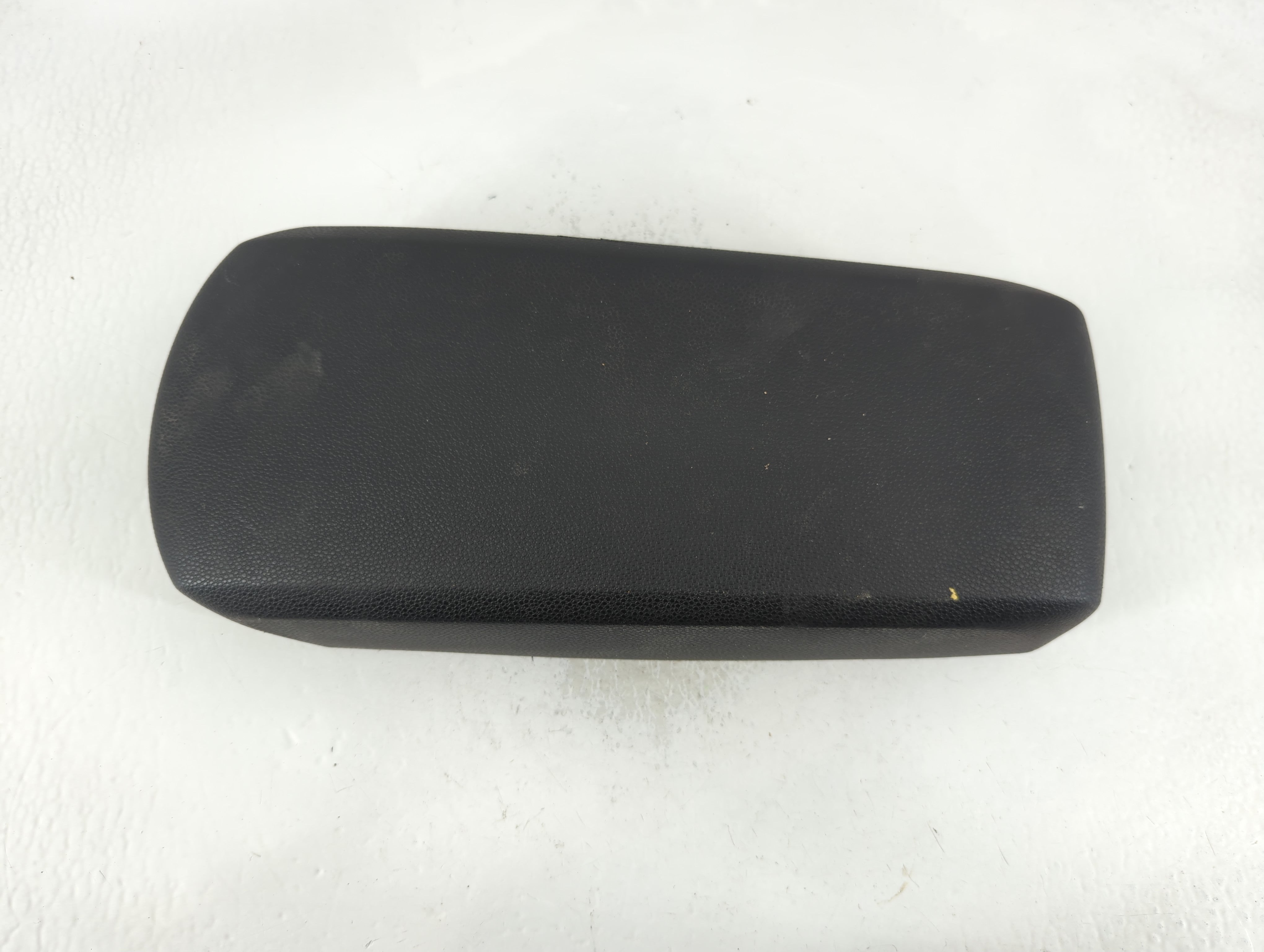 2010 Ford Focus Center Console Armrest Cover Lid P/N:KF3043A201 265 09 Fits OEM Used Auto Parts - Oemusedautoparts1.com