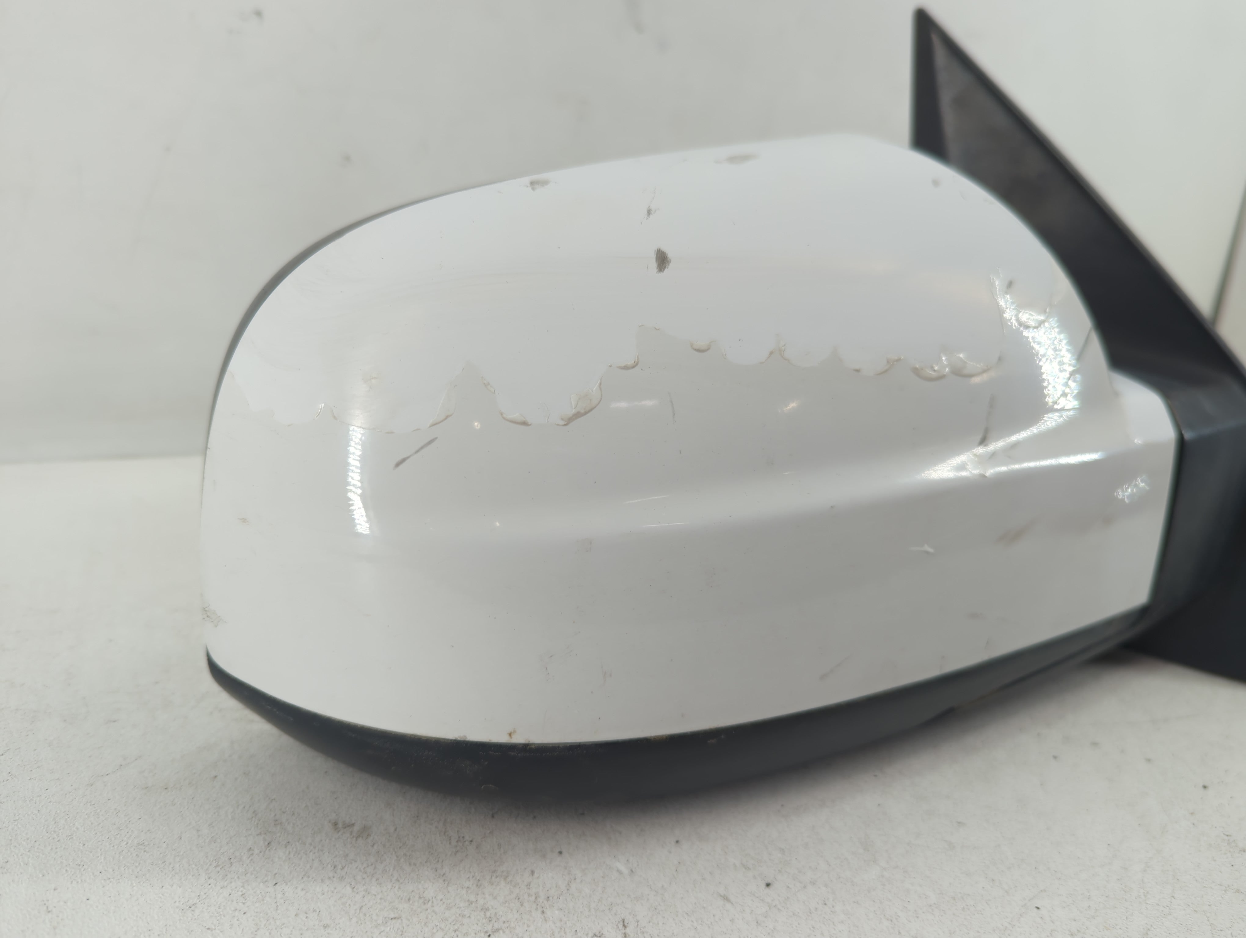 2005-2009 Hyundai Tucson Side Mirror Replacement Passenger Right View Door Mirror P/N:E4012269 E4012268 Fits OEM Used Auto Parts - Oemusedautoparts1.com