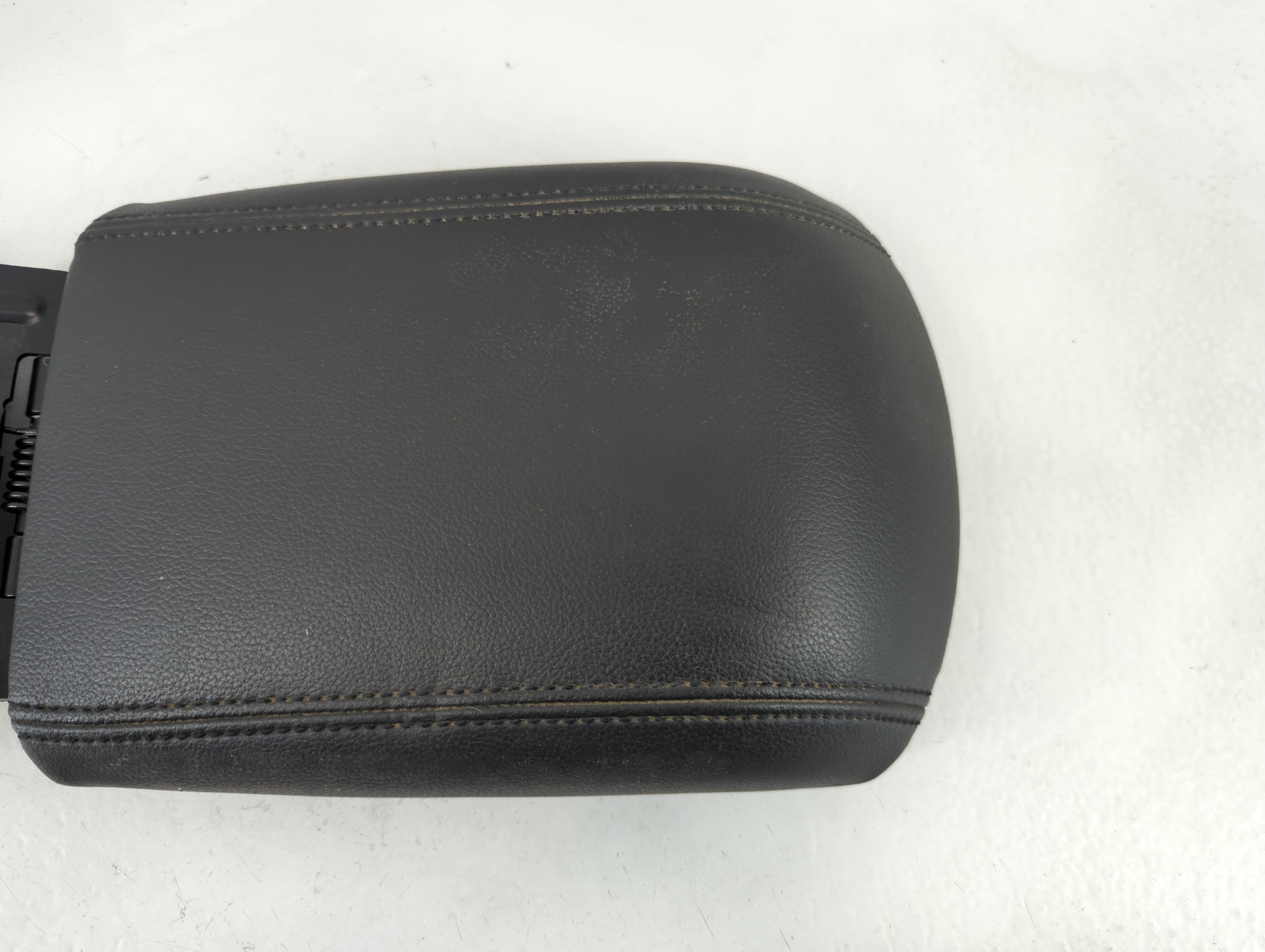 2013 Ford Escape Center Console Armrest Cover Lid P/N:(P)151317NAA Fits Fits 2017 2018 2019 2020 2021 2022 OEM Used Auto Parts - Oemusedautoparts1.com