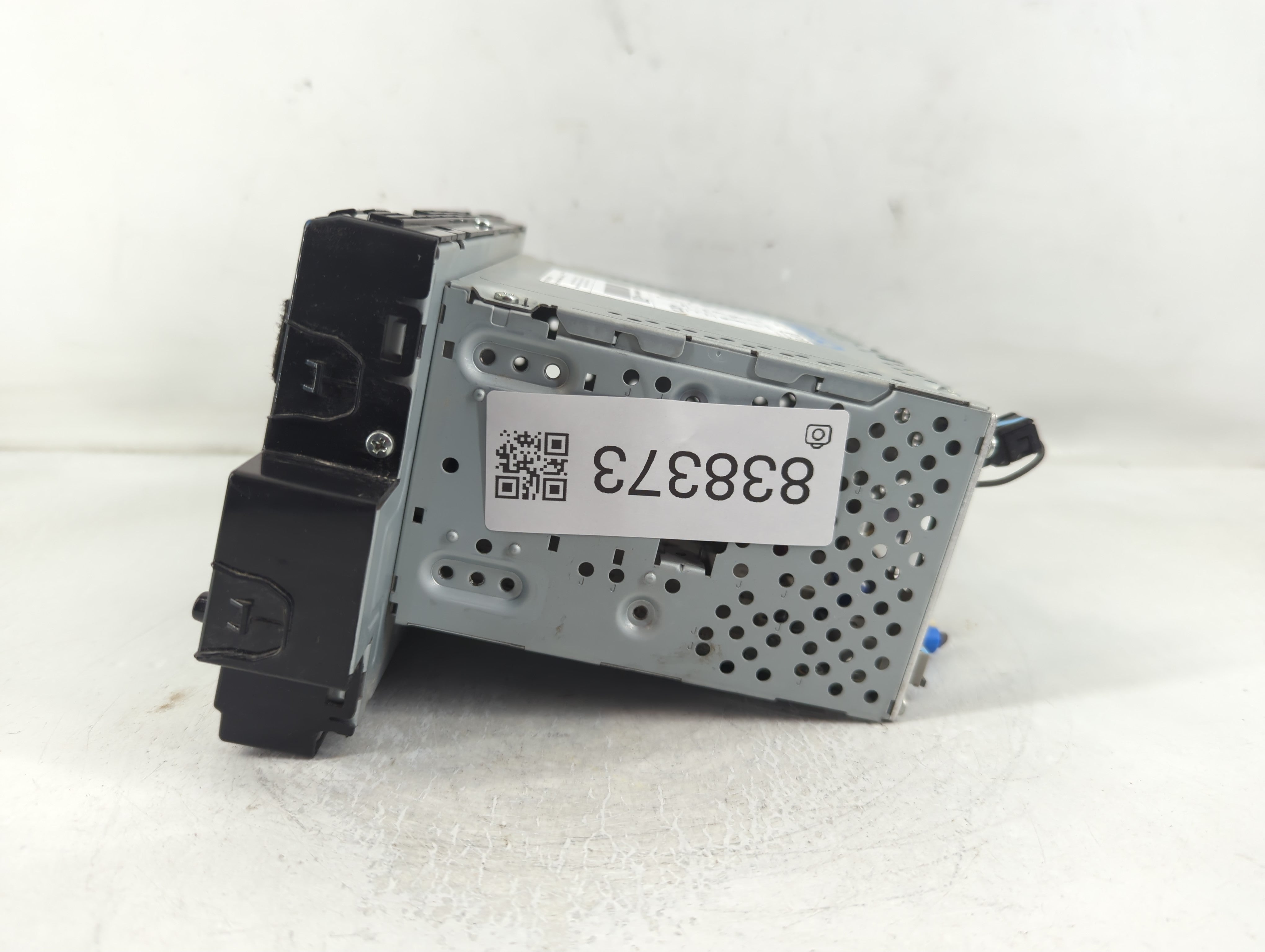 2019-2020 Kia Optima Radio AM FM Cd Player Receiver Replacement P/N:96160-D5700WK Fits Fits 2019 2020 OEM Used Auto Parts - Oemusedautoparts1.com