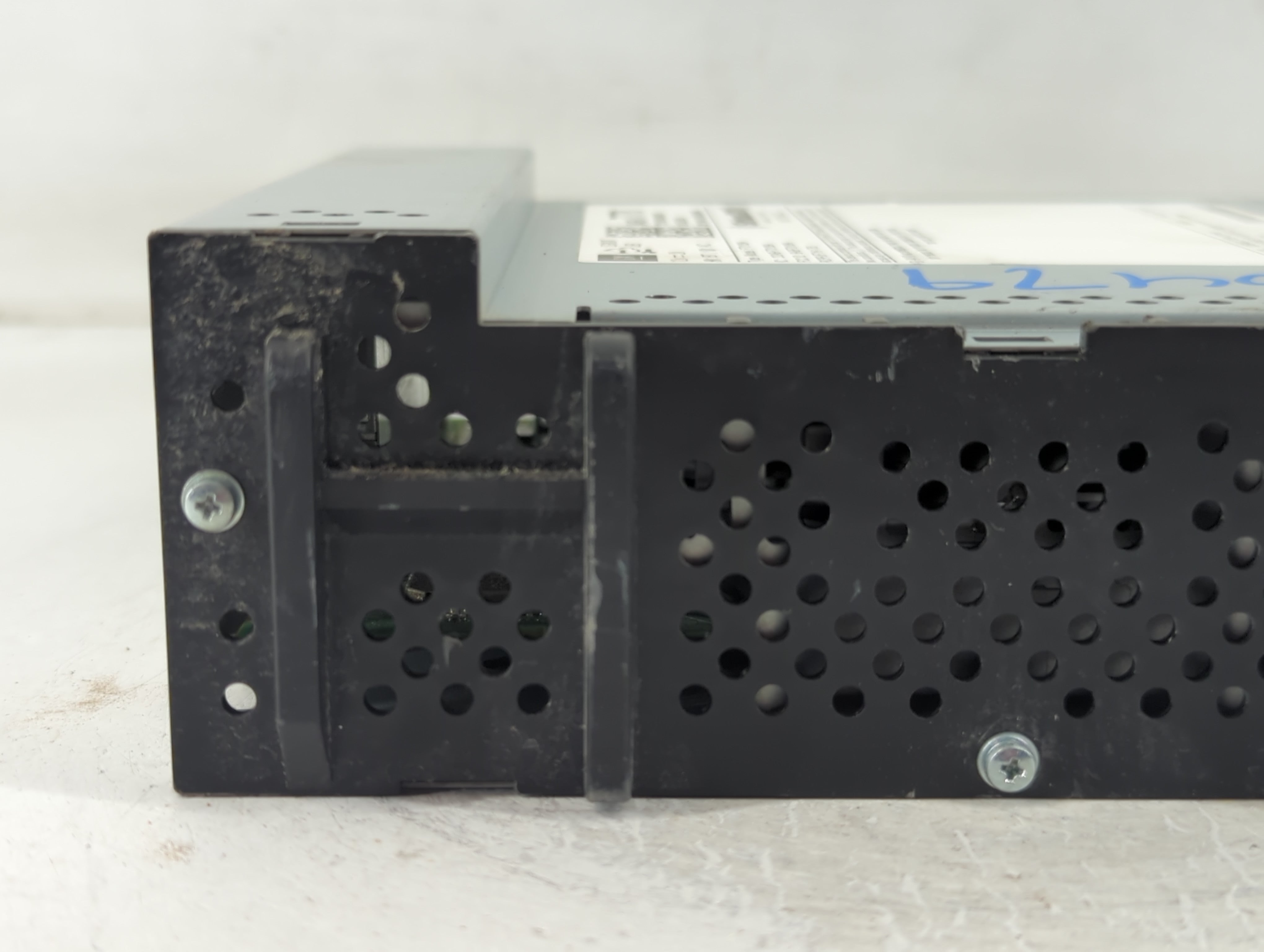 2019 Chevrolet Equinox Radio AM FM Cd Player Receiver Replacement P/N:84667778 Fits Fits 2020 2021 OEM Used Auto Parts - Oemusedautoparts1.com