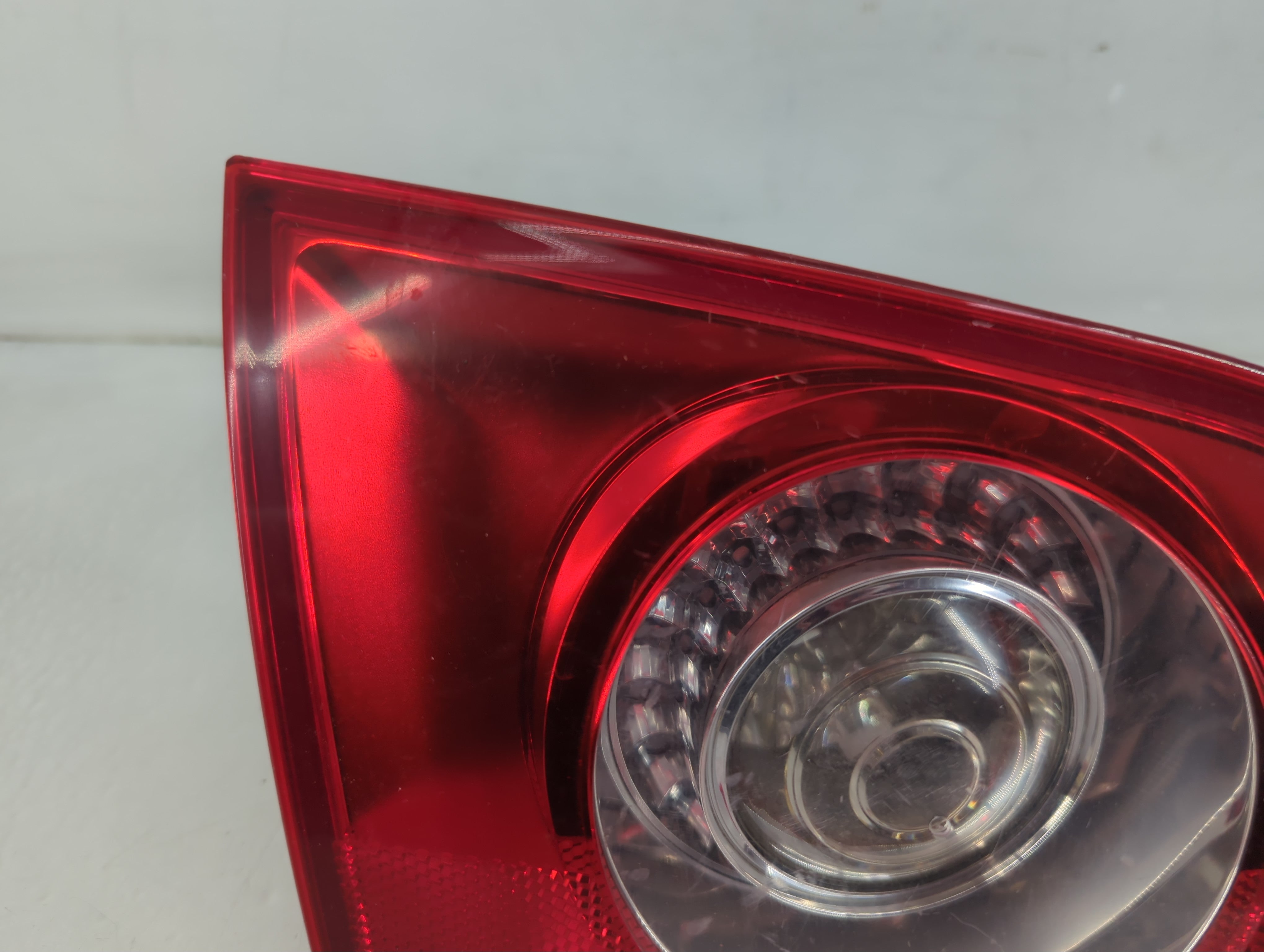 2008-2010 Volkswagen Passat Tail Light Assembly Passenger Right OEM P/N:ZSB 3C9 945 Fits Fits 2008 2009 2010 OEM Used Auto Parts - Oemusedautoparts1.com