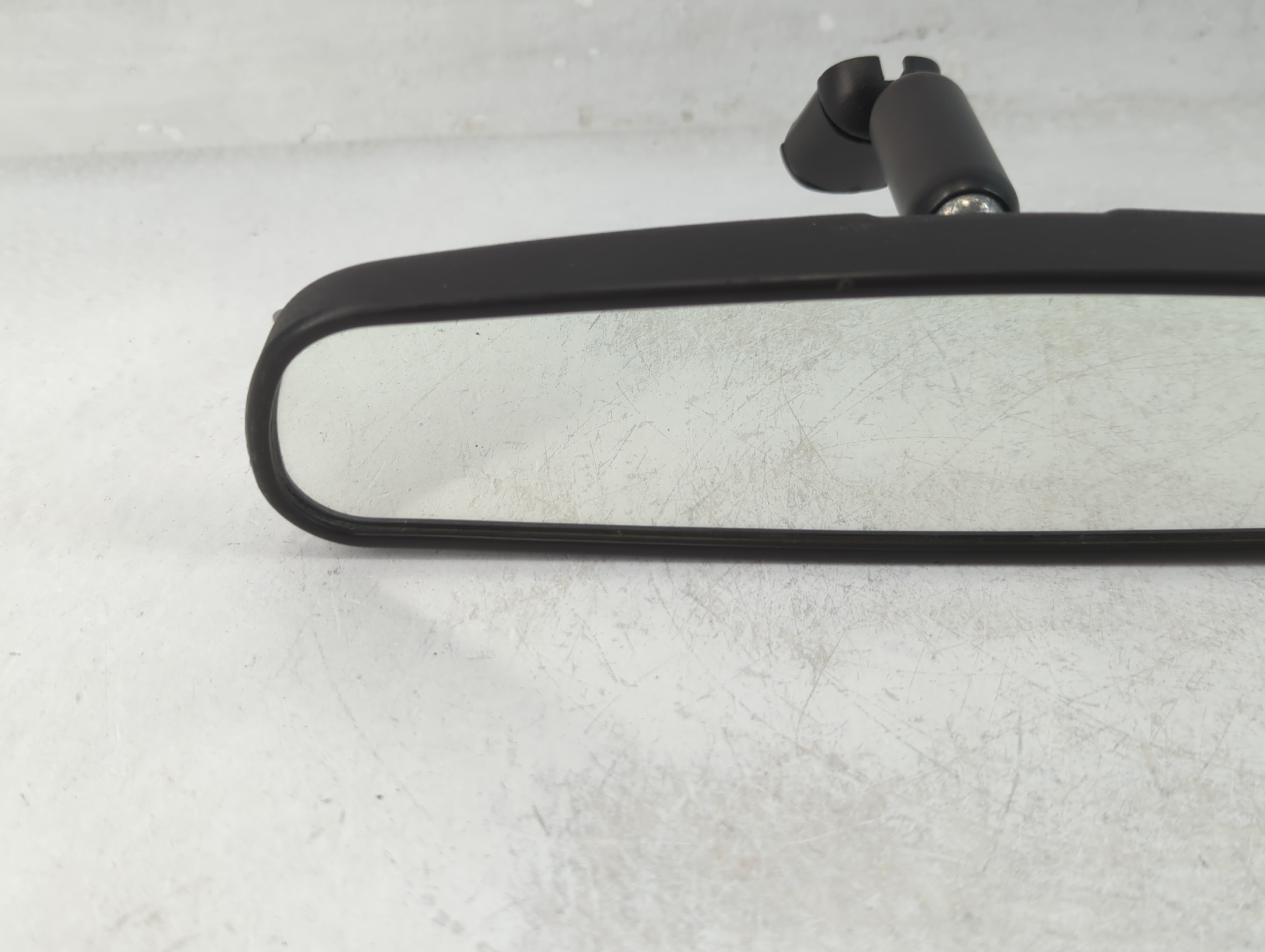 2015-2018 Ford Focus Interior Rear View Mirror Replacement OEM P/N:IE8011681 Fits OEM Used Auto Parts - Oemusedautoparts1.com