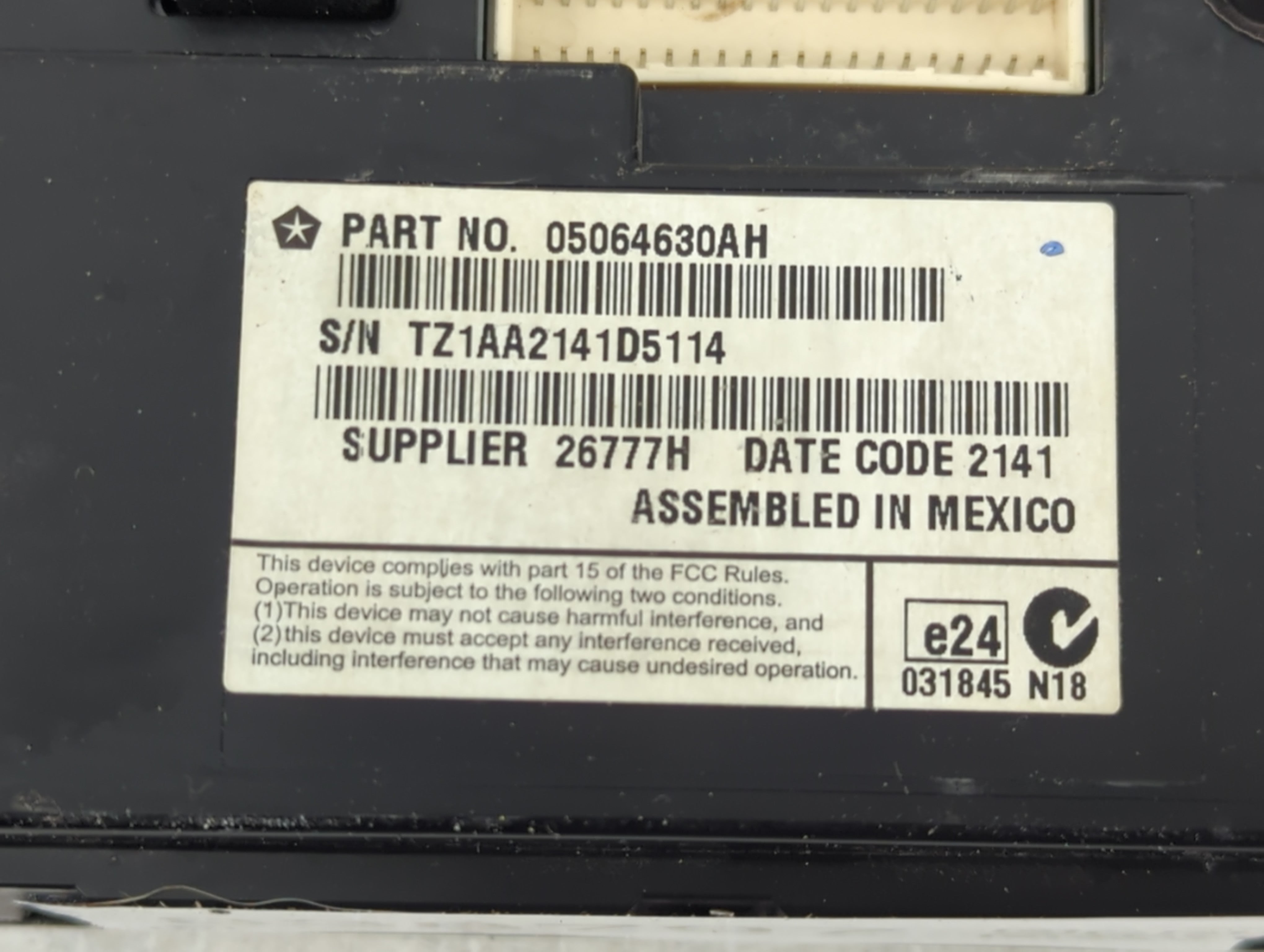2012 Dodge Charger Radio AM FM Cd Player Receiver Replacement P/N:05064630AH Fits OEM Used Auto Parts - Oemusedautoparts1.com