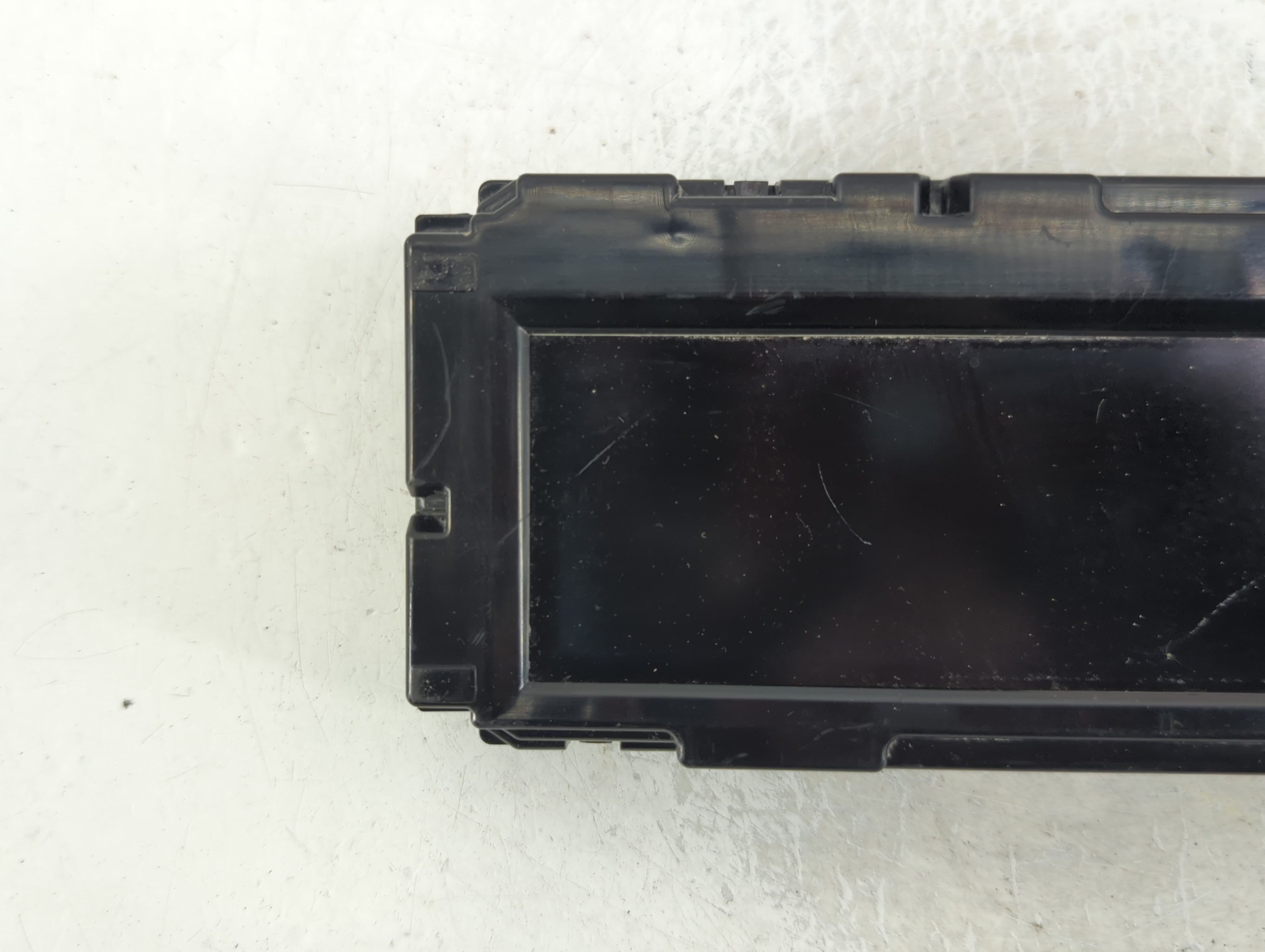 2011-2012 Buick Regal Information Display Screen - Oemusedautoparts1.com