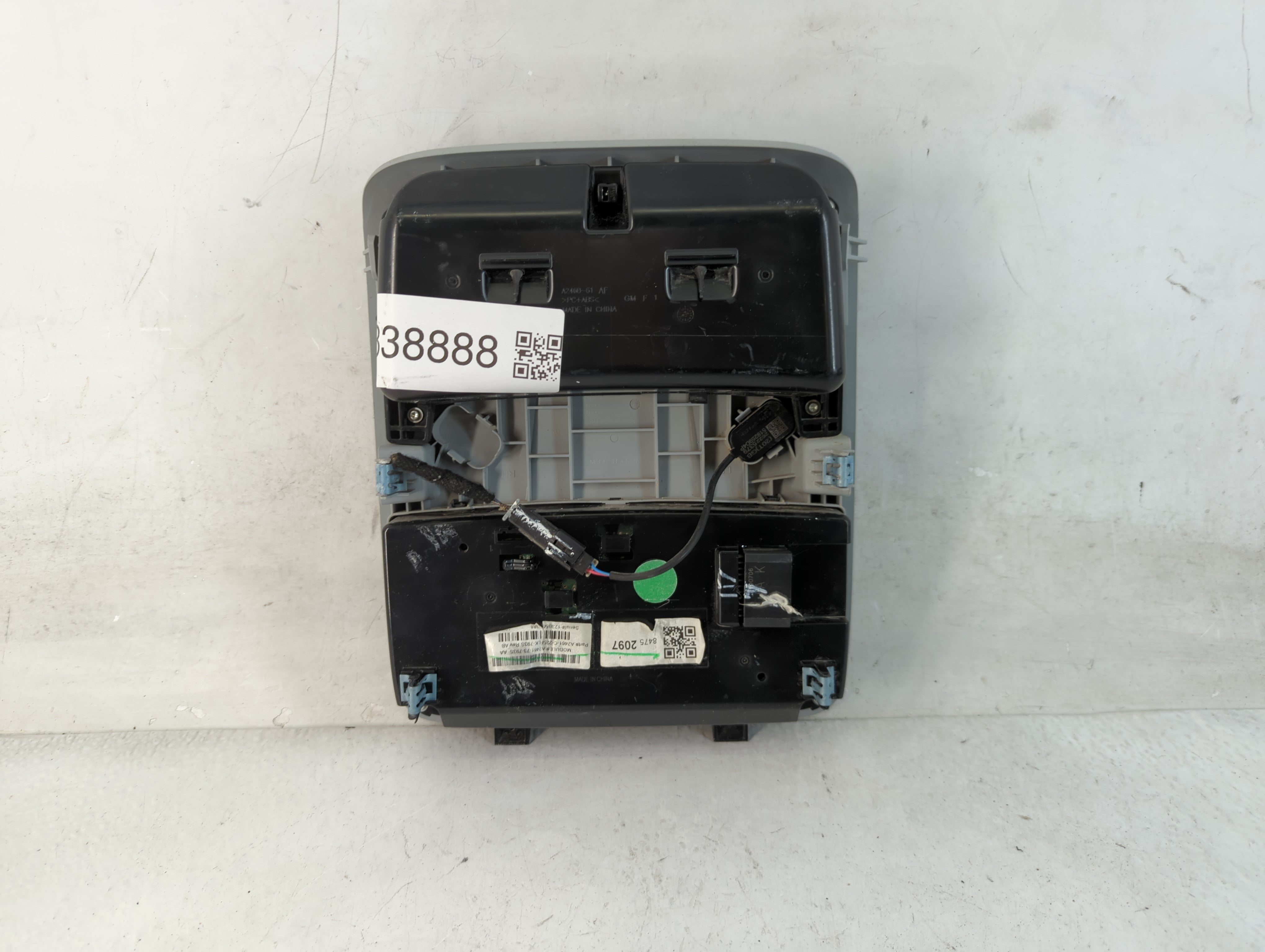 2020 Chevrolet Blazer Overhead Roof Console - Oemusedautoparts1.com