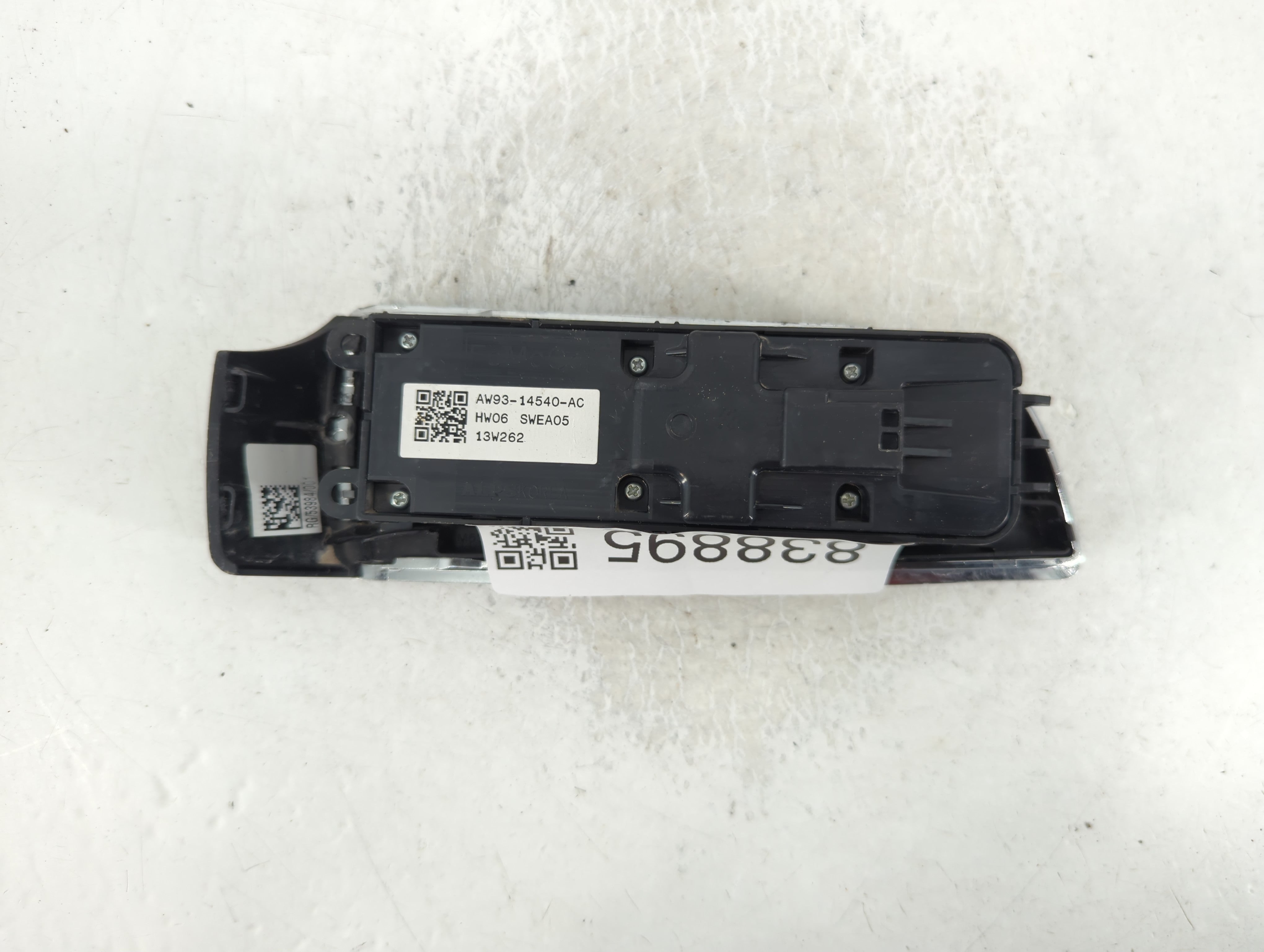 2010-2015 Jaguar Xj Master Power Window Switch Replacement Driver Side Left P/N:AW93-14540-AC Fits OEM Used Auto Parts - Oemusedautoparts1.com