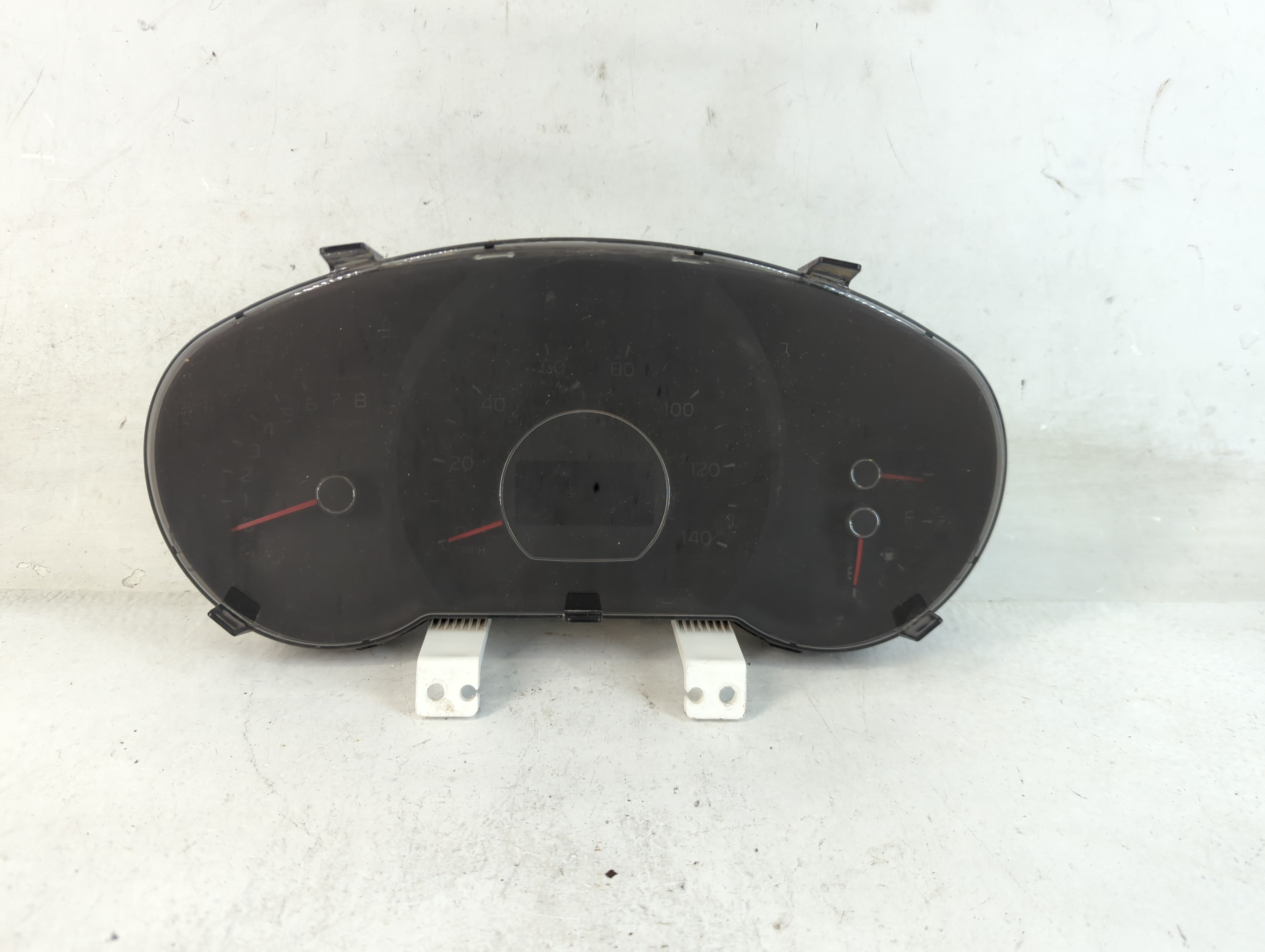 2017-2019 Kia Soul Instrument Cluster Speedometer Gauges P/N:94006-B2720 Fits Fits 2017 2018 2019 OEM Used Auto Parts - Oemusedautoparts1.com
