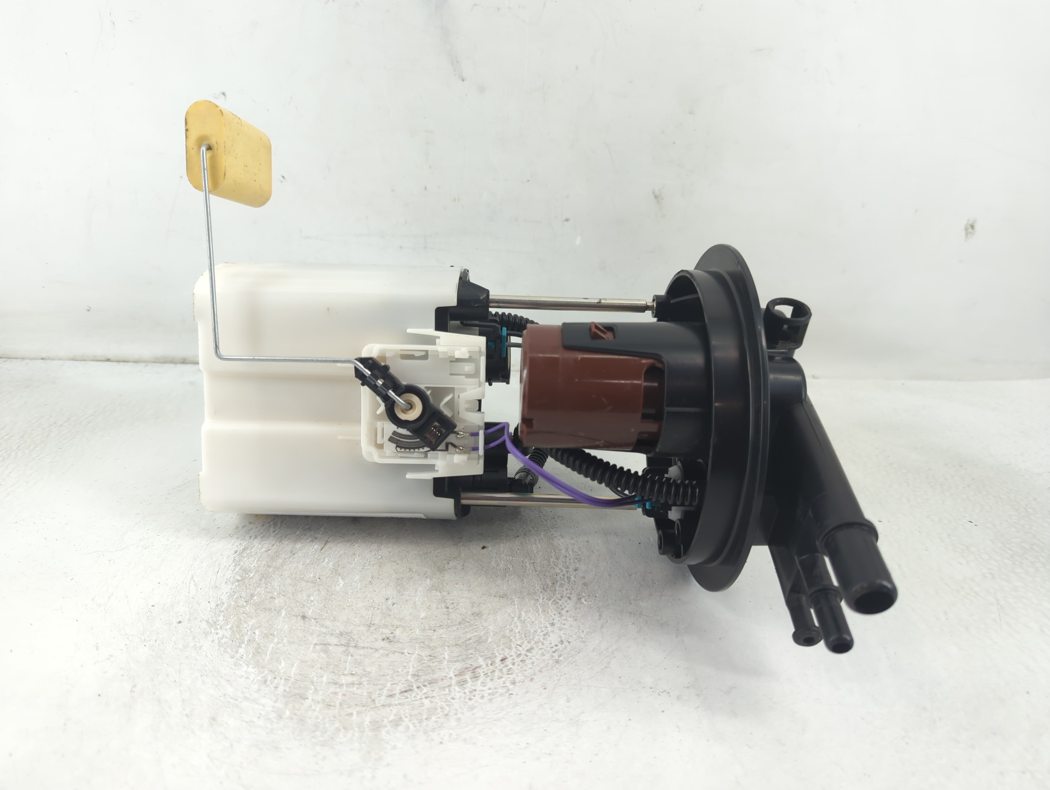 2005-2009 Pontiac Montana Electrical Gas Fuel Pump Assembly - Oemusedautoparts1.com