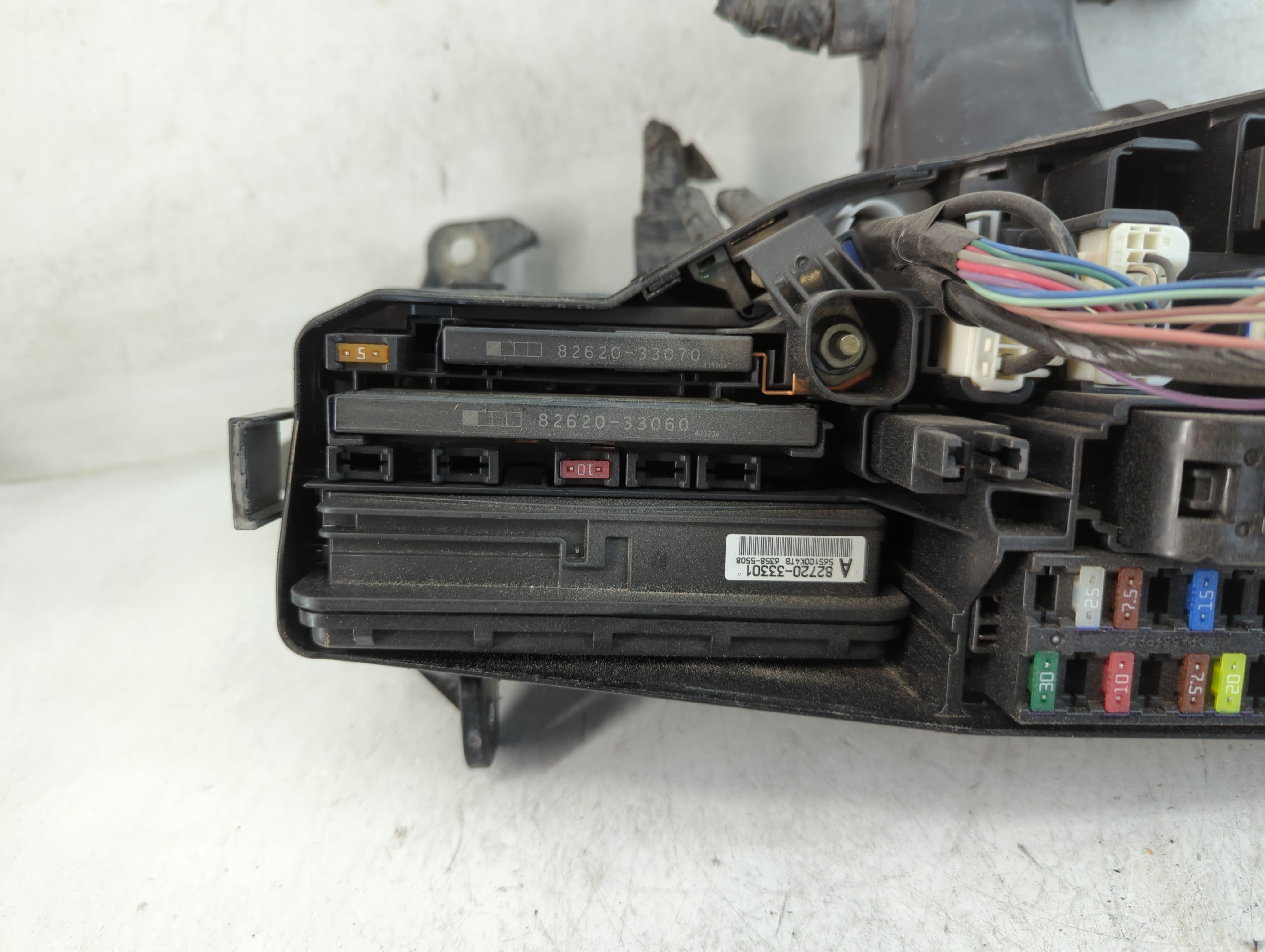 2012-2017 Toyota Camry Fusebox Fuse Box Panel Relay Module P/N:82662-06170 Fits Fits 2012 2013 2014 2015 2016 2017 OEM Used Auto Parts - Oemusedautoparts1.com