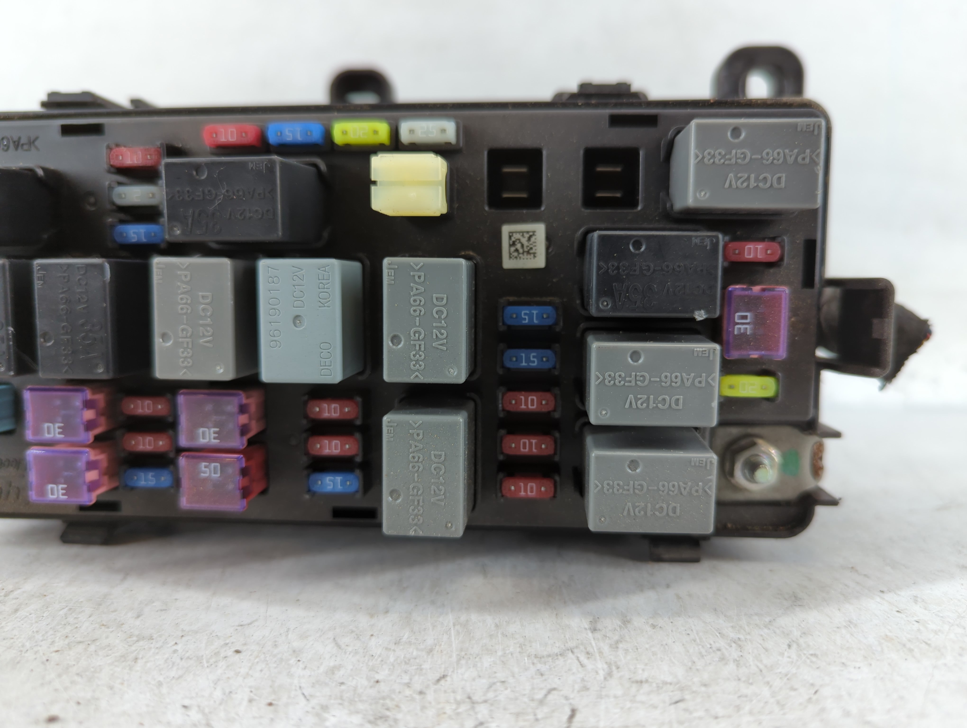 2009-2011 Chevrolet Aveo Fusebox Fuse Box Panel Relay Module P/N:96 839 233ZA Fits Fits 2009 2010 2011 OEM Used Auto Parts - Oemusedautoparts1.com