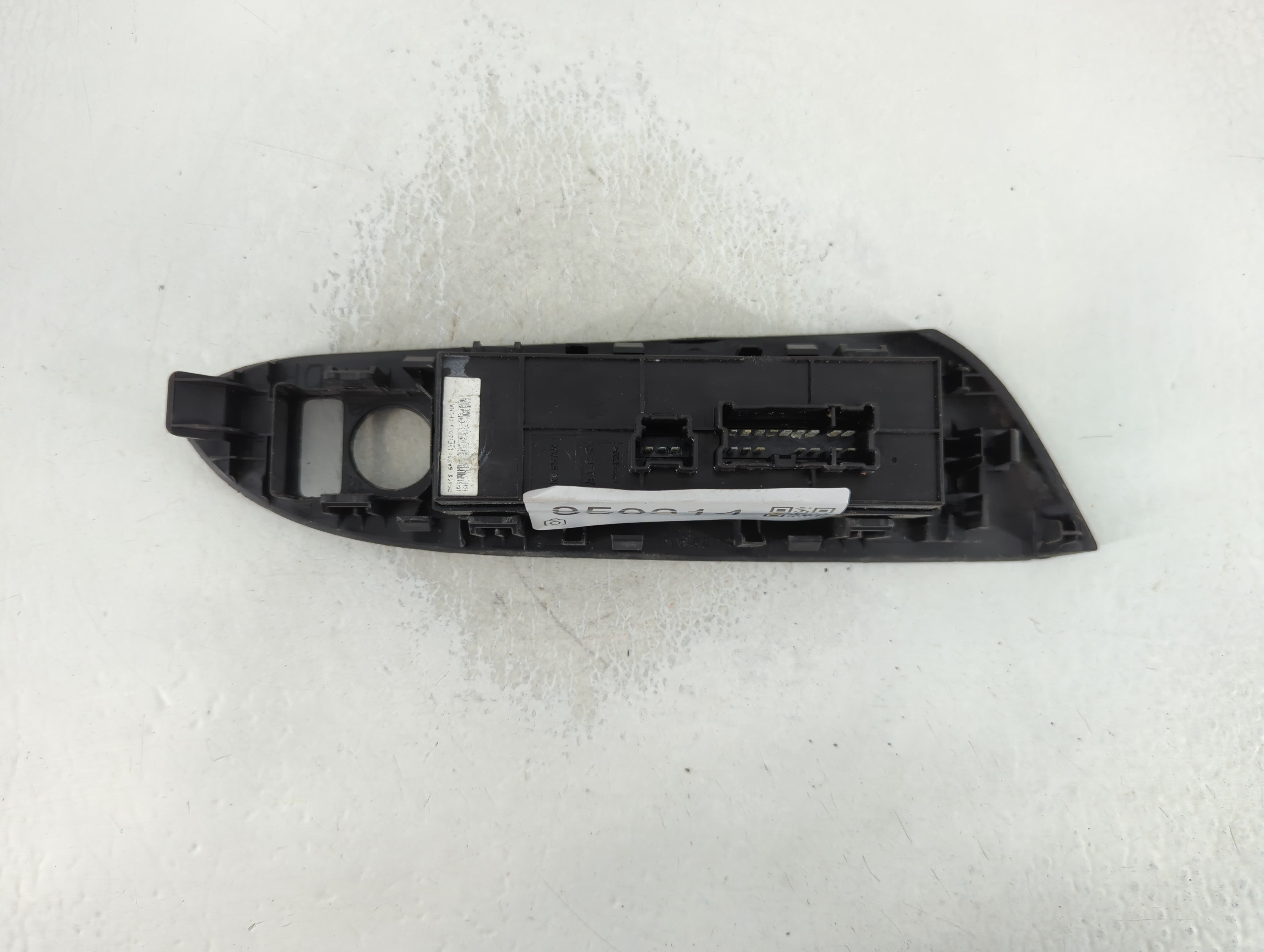 2015-2022 Nissan Murano Master Power Window Switch Replacement Driver Side Left Fits Fits 2015 2016 2017 2018 2019 2020 2021 2022 OEM Used Auto Parts - Oemusedautoparts1.com