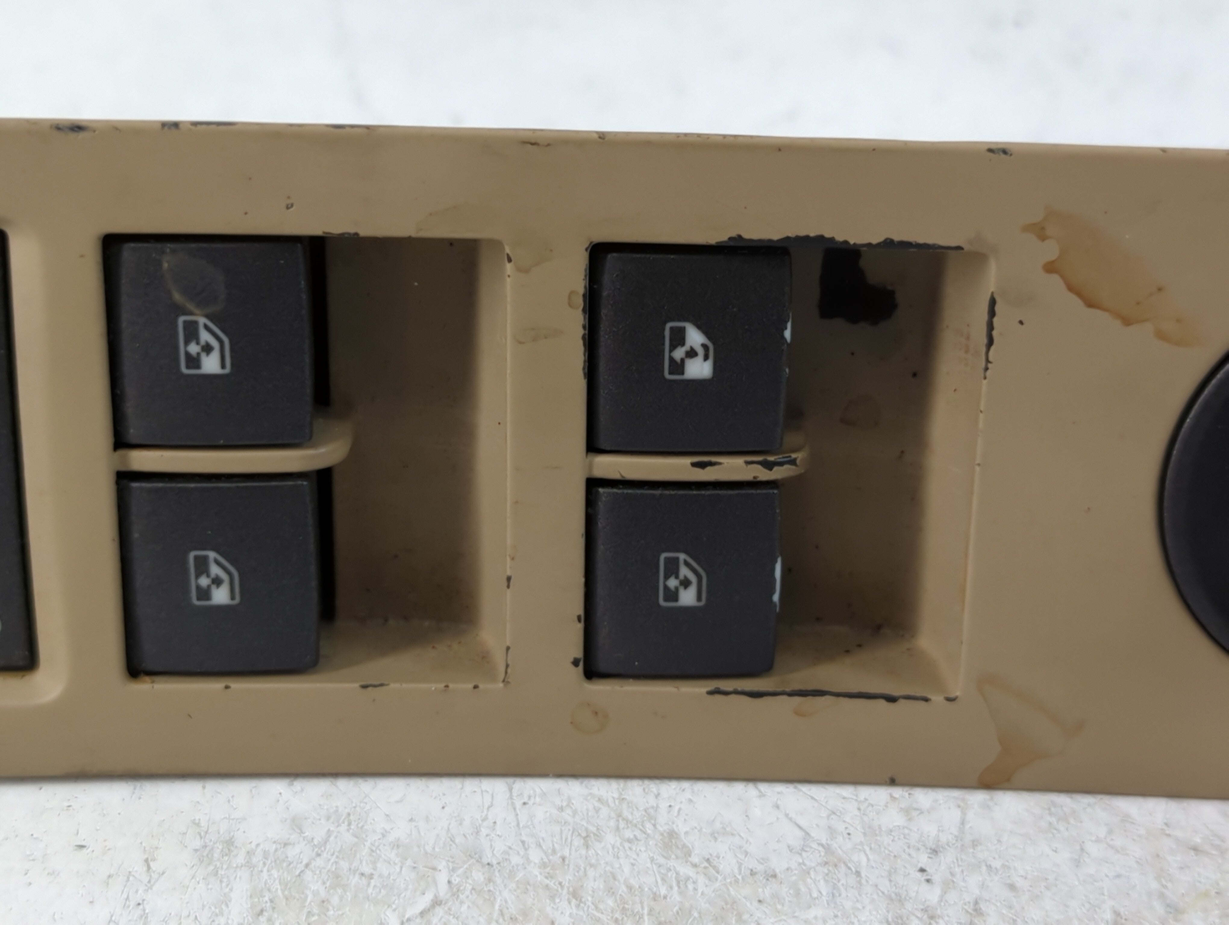 2010-2013 Buick Lacrosse Master Power Window Switch Replacement Driver Side Left P/N:20854239 Fits Fits 2010 2011 2012 2013 2014 OEM Used Auto Parts - Oemusedautoparts1.com