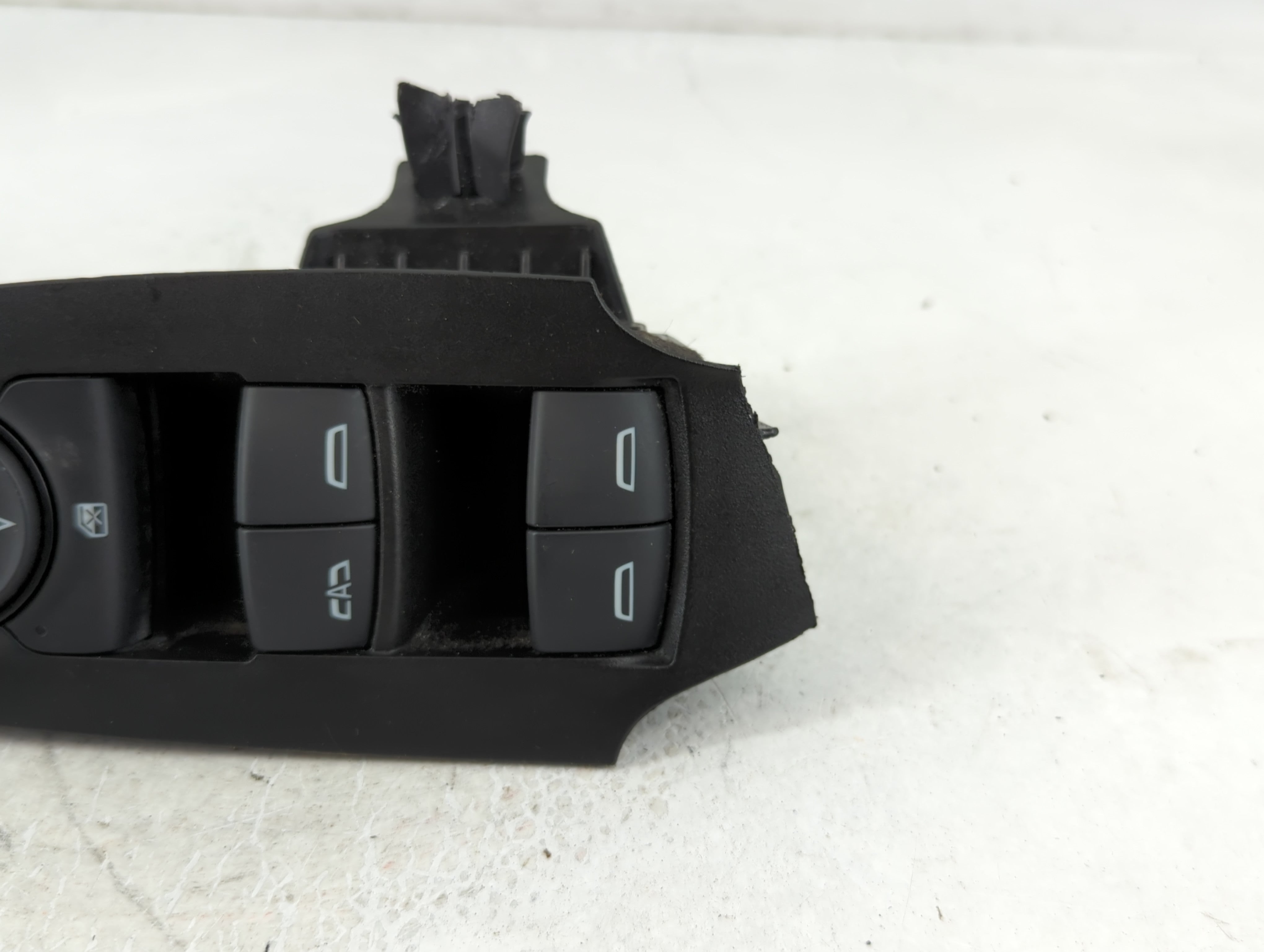 2020 Buick Encore Master Power Window Switch Replacement Driver Side Left P/N:84513464 Fits Fits 2017 2018 2019 OEM Used Auto Parts - Oemusedautoparts1.com