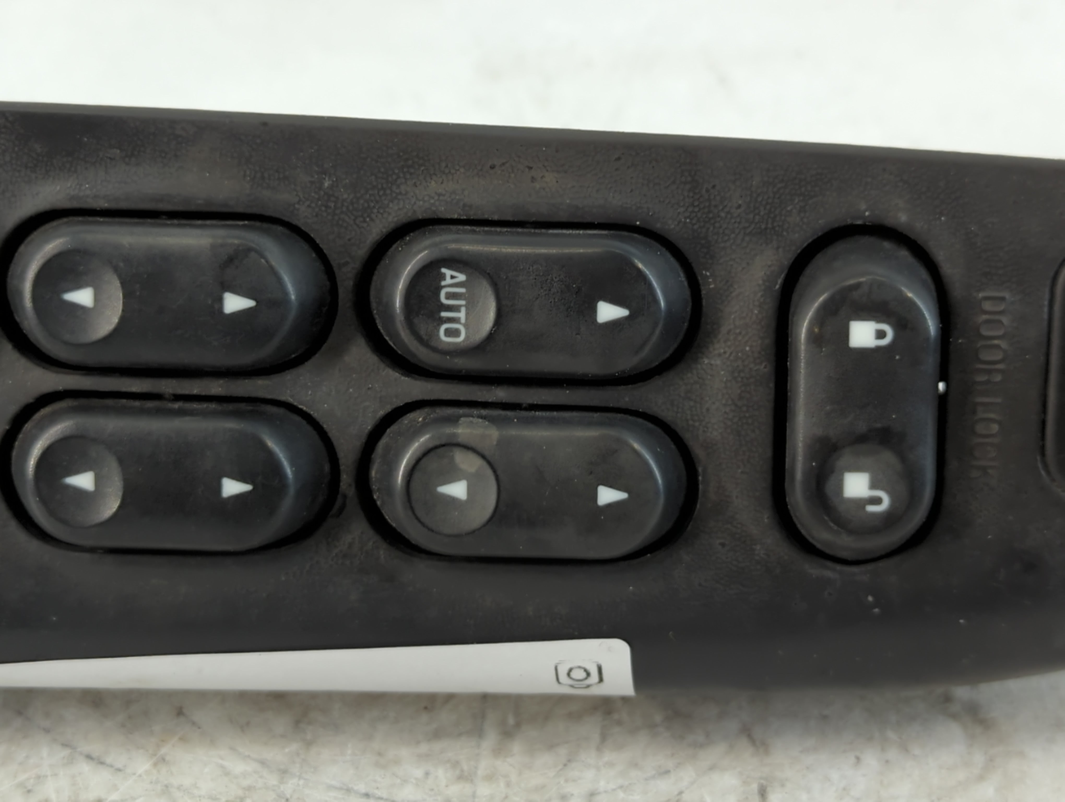 2002-2003 Ford F-150 Master Power Window Switch Replacement Driver Side Left Fits Fits 2002 2003 OEM Used Auto Parts - Oemusedautoparts1.com