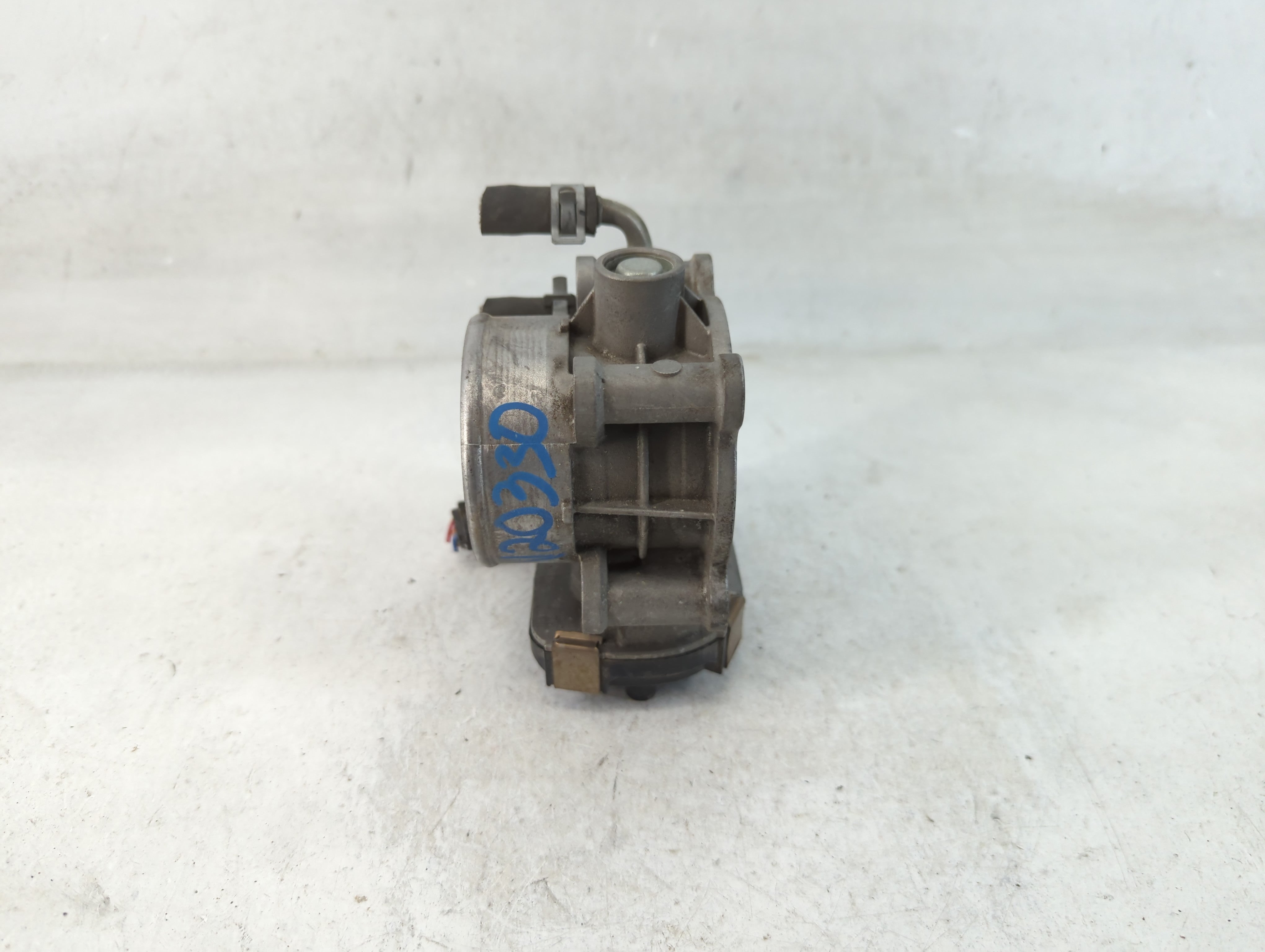 2014-2018 Subaru Forester Throttle Body Fits Fits 2014 2015 2016 2017 2018 2019 2020 2021 OEM Used Auto Parts - Oemusedautoparts1.com
