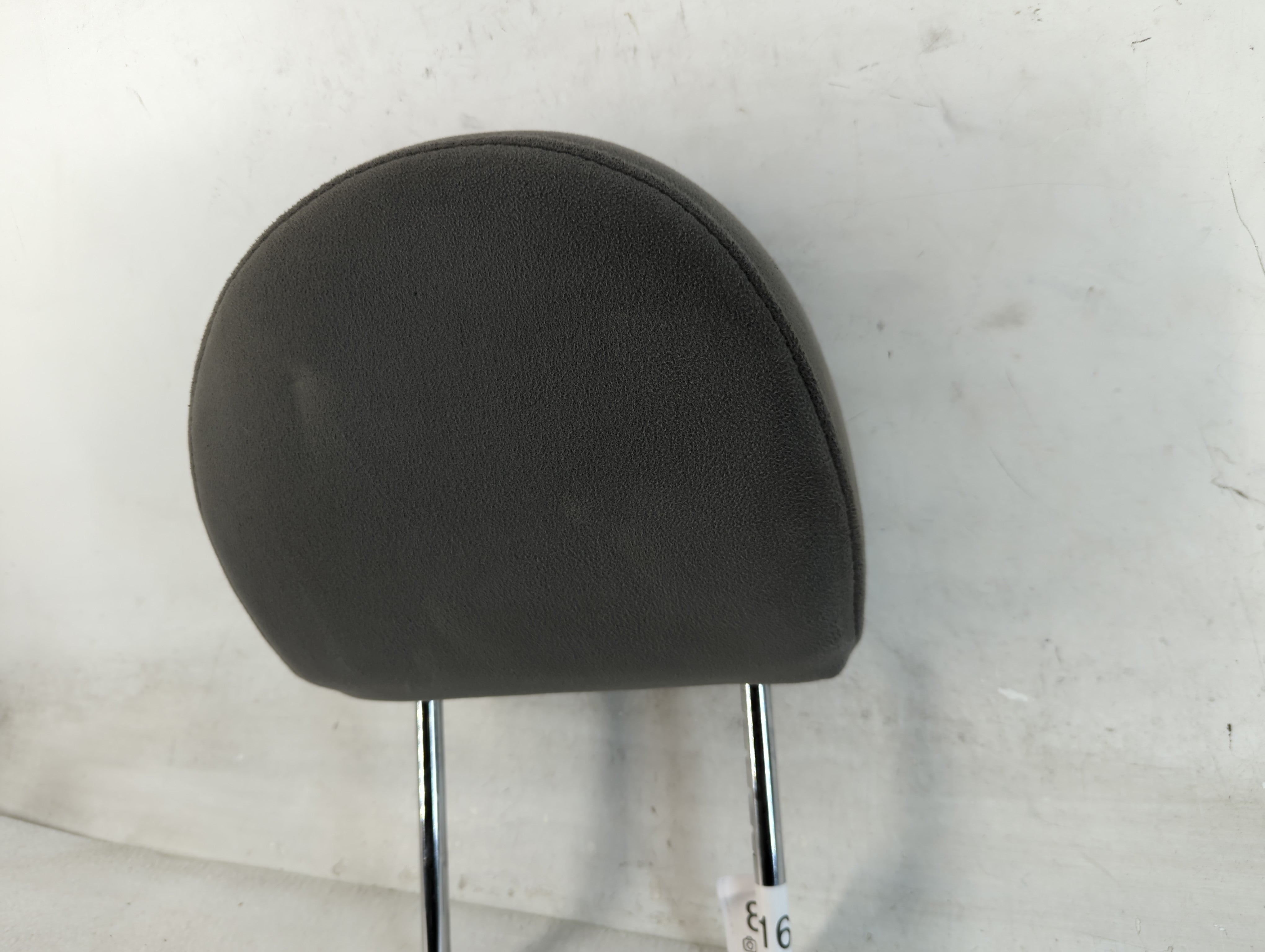 2010 Nissan Sentra Headrest Head Rest Front Driver Passenger Seat Fits OEM Used Auto Parts - Oemusedautoparts1.com