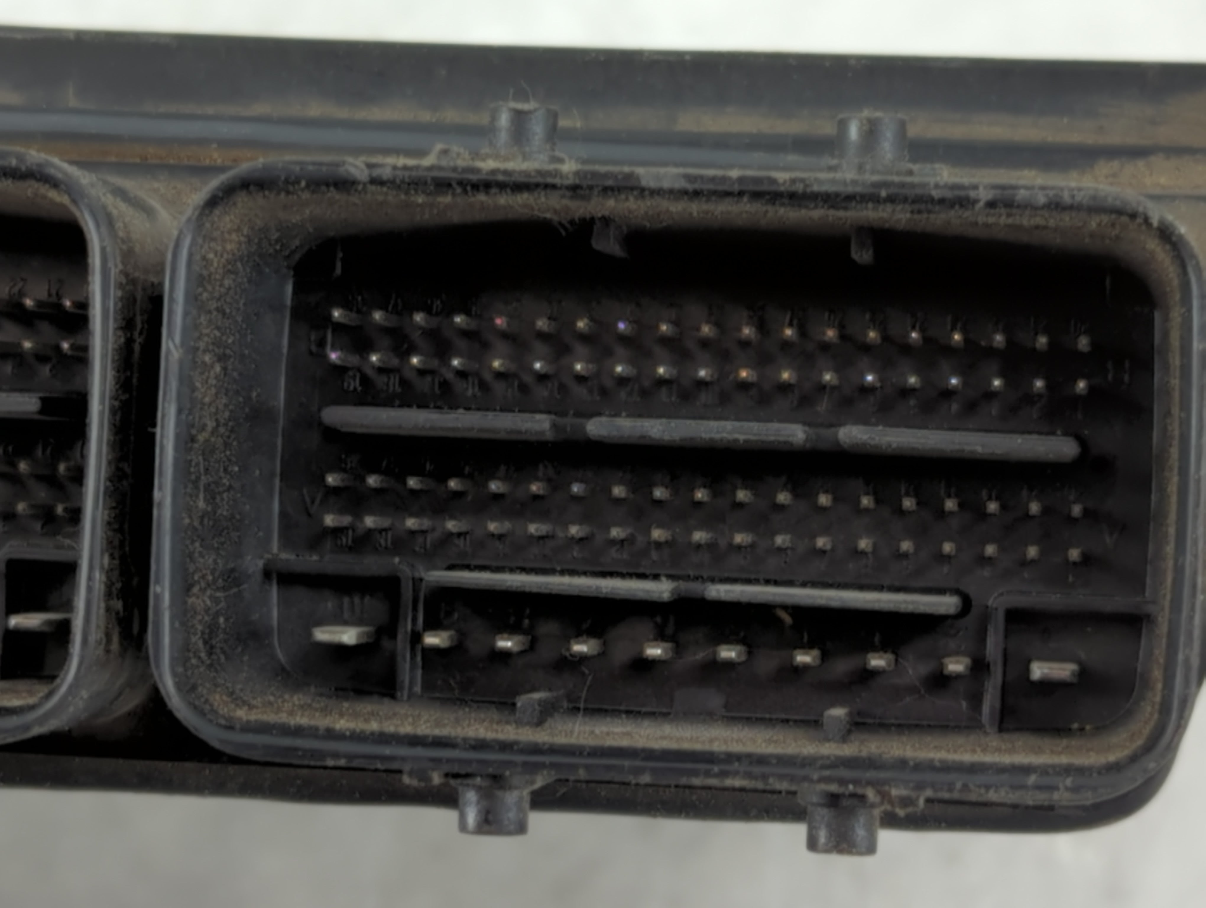 2016-2017 Infiniti Q50 PCM Engine Control Computer ECU ECM PCU OEM P/N:386998 VT2 NEC024-001 Fits Fits 2016 2017 OEM Used Auto Parts - Oemusedautoparts1.com