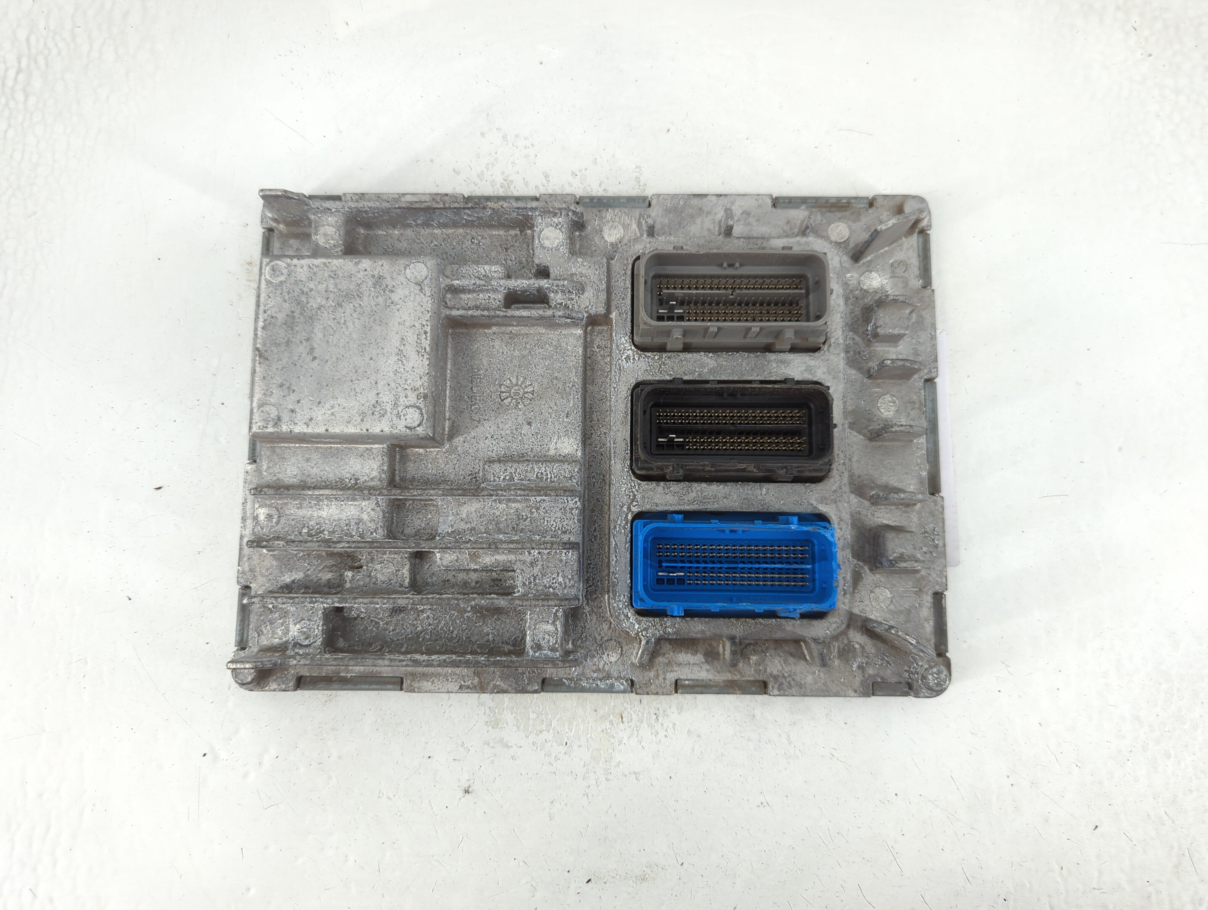 2017-2022 Gmc Acadia PCM Engine Control Computer ECU ECM PCU OEM P/N:12697045 Fits Fits 2016 2017 2018 2019 2020 2021 2022 OEM Used Auto Parts - Oemusedautoparts1.com