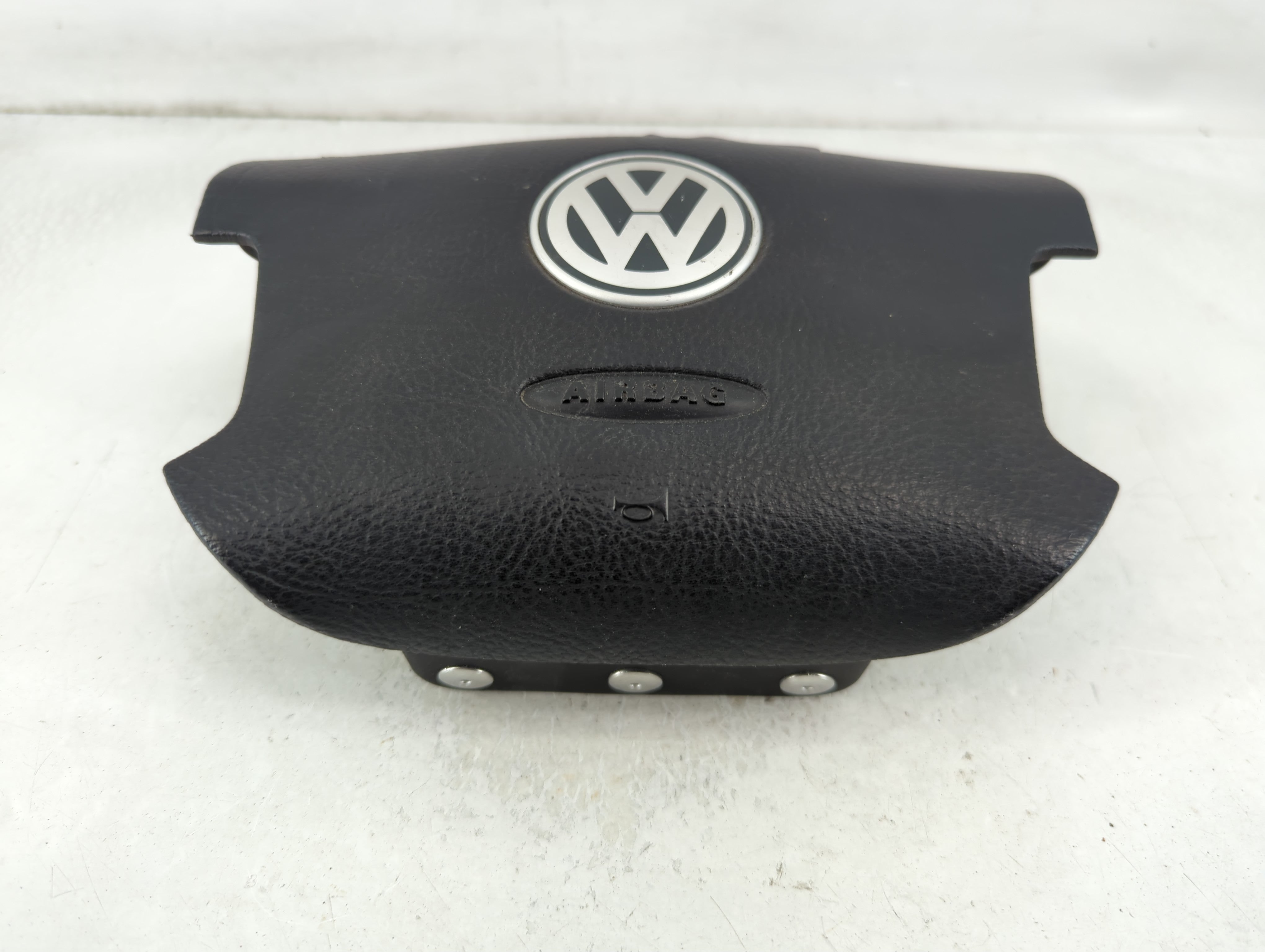 2003-2005 Volkswagen Passat Air Bag Driver Left Steering Wheel Mounted Fits Fits 2003 2004 2005 OEM Used Auto Parts - Oemusedautoparts1.com