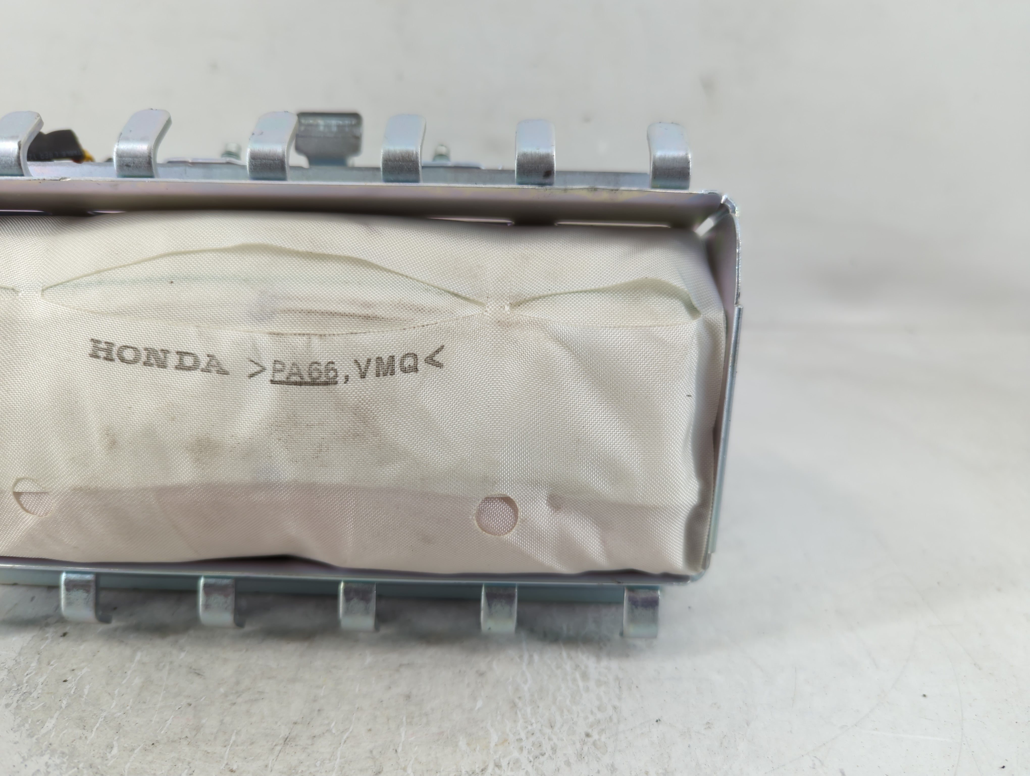 2014-2017 Honda Odyssey Air Bag Passenger Right Dashboard OEM Fits Fits 2014 2015 2016 2017 OEM Used Auto Parts - Oemusedautoparts1.com