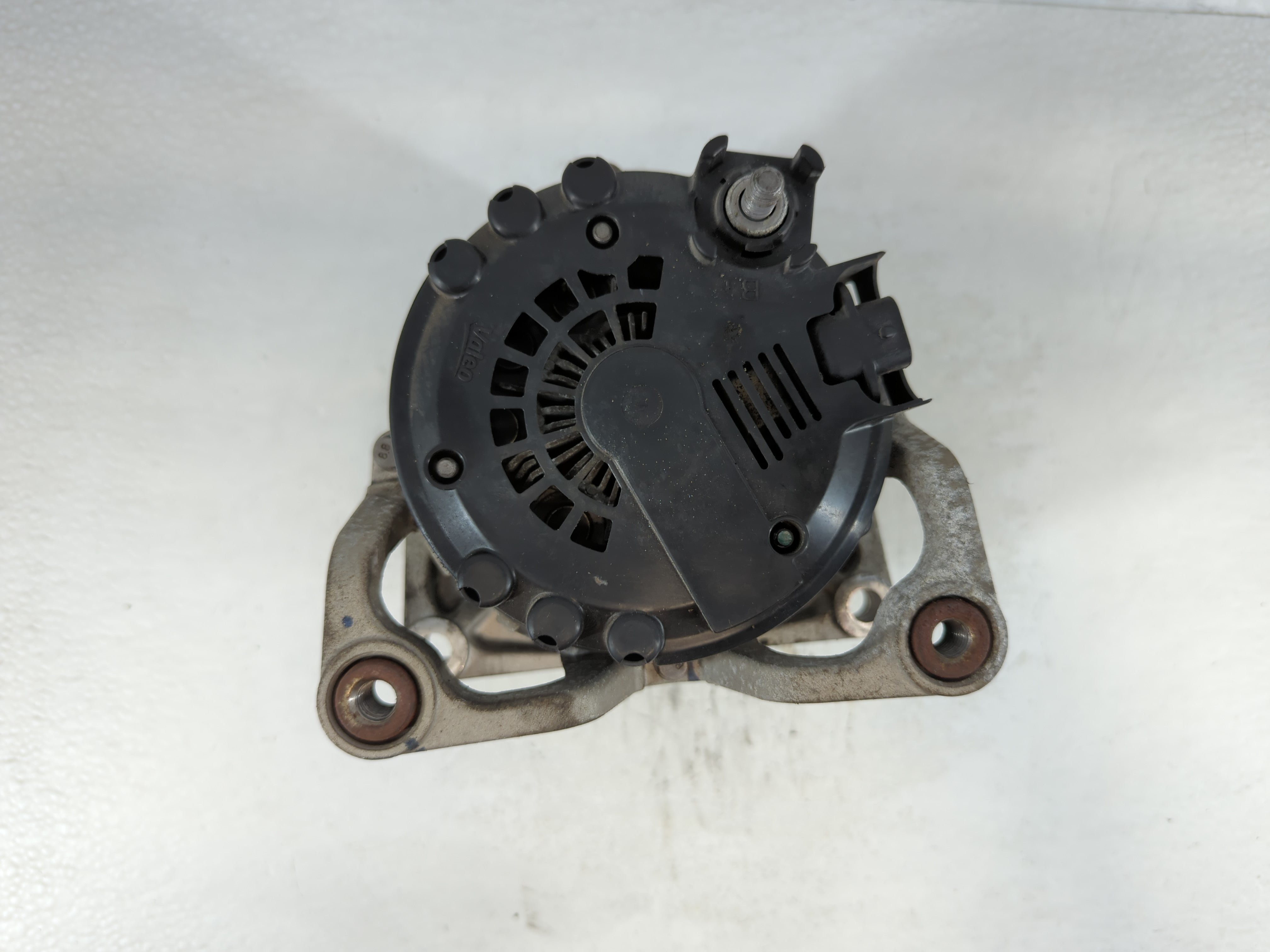 2011-2016 Chevrolet Cruze Alternator Replacement Generator Charging Assembly Engine OEM P/N:2620305 A 13588298 Fits OEM Used Auto Parts - Oemusedautoparts1.com