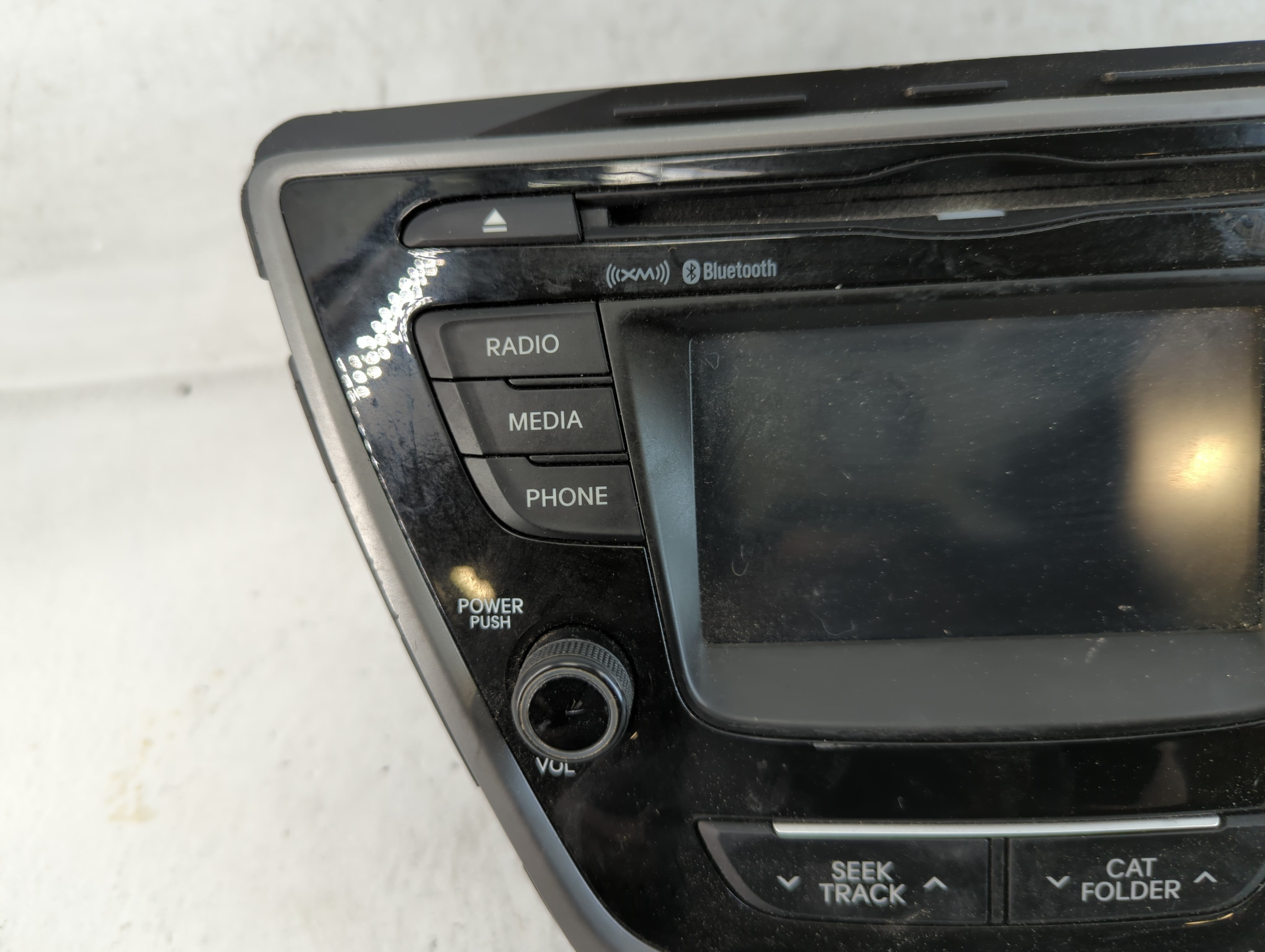2014-2016 Hyundai Elantra Radio AM FM Cd Player Receiver Replacement P/N:96180-3X165GU Fits Fits 2014 2015 2016 OEM Used Auto Parts - Oemusedautoparts1.com