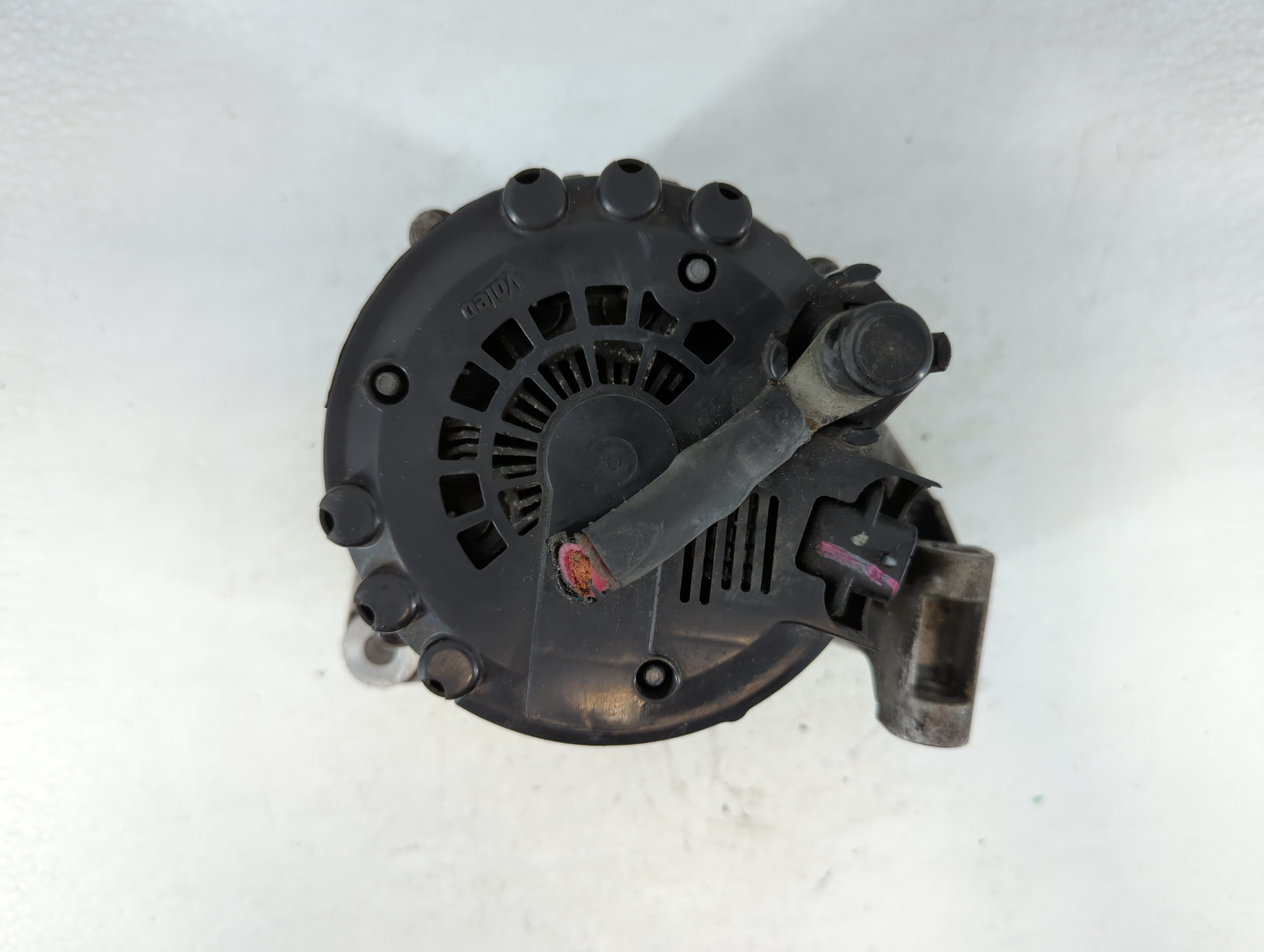 2017-2020 Chevrolet Impala Alternator Replacement Generator Charging Assembly Engine OEM P/N:13520825 Fits OEM Used Auto Parts - Oemusedautoparts1.com