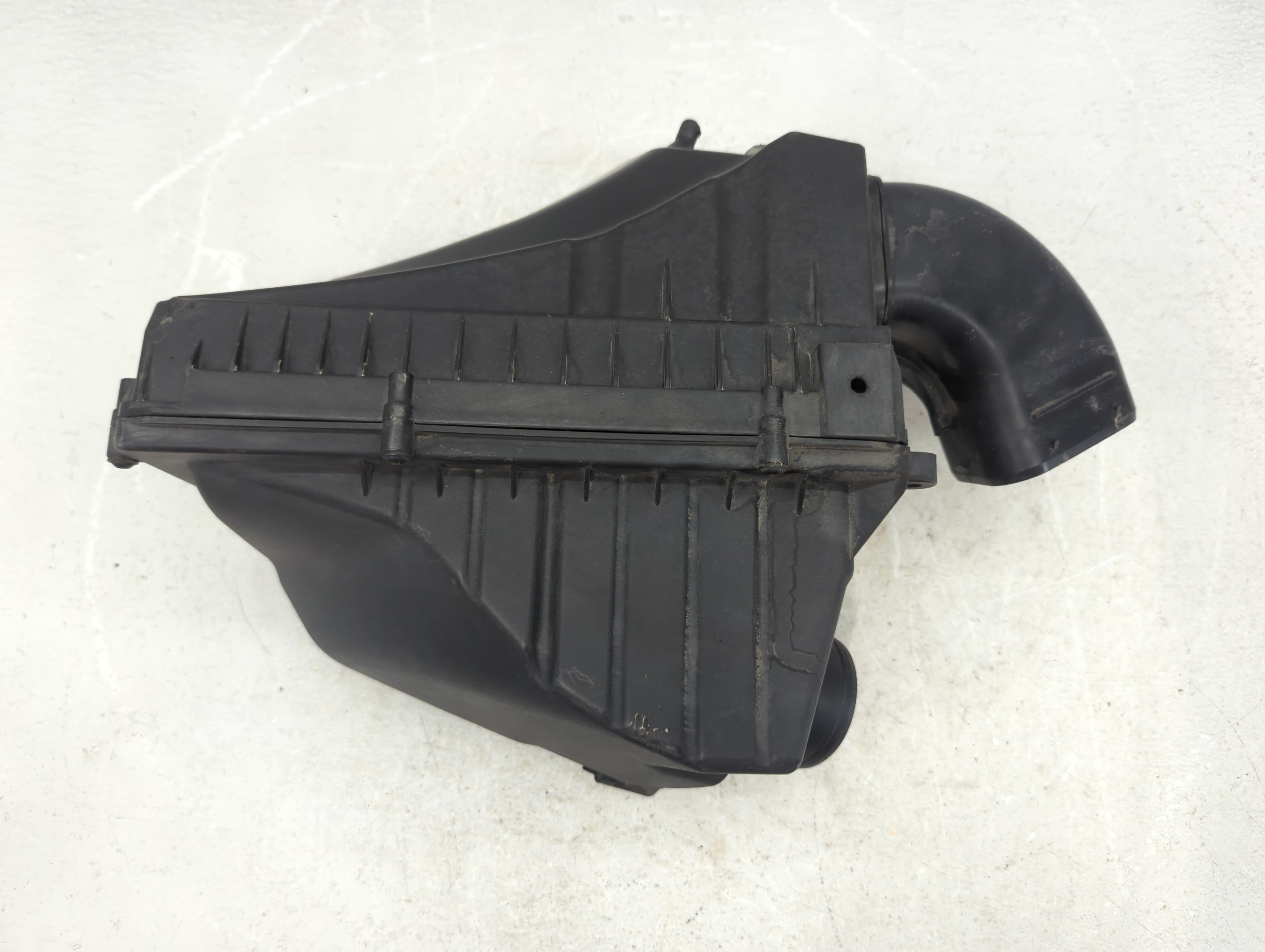 2013-2019 Jaguar Xj Air Cleaner Intake-duct Hose Tube - Oemusedautoparts1.com
