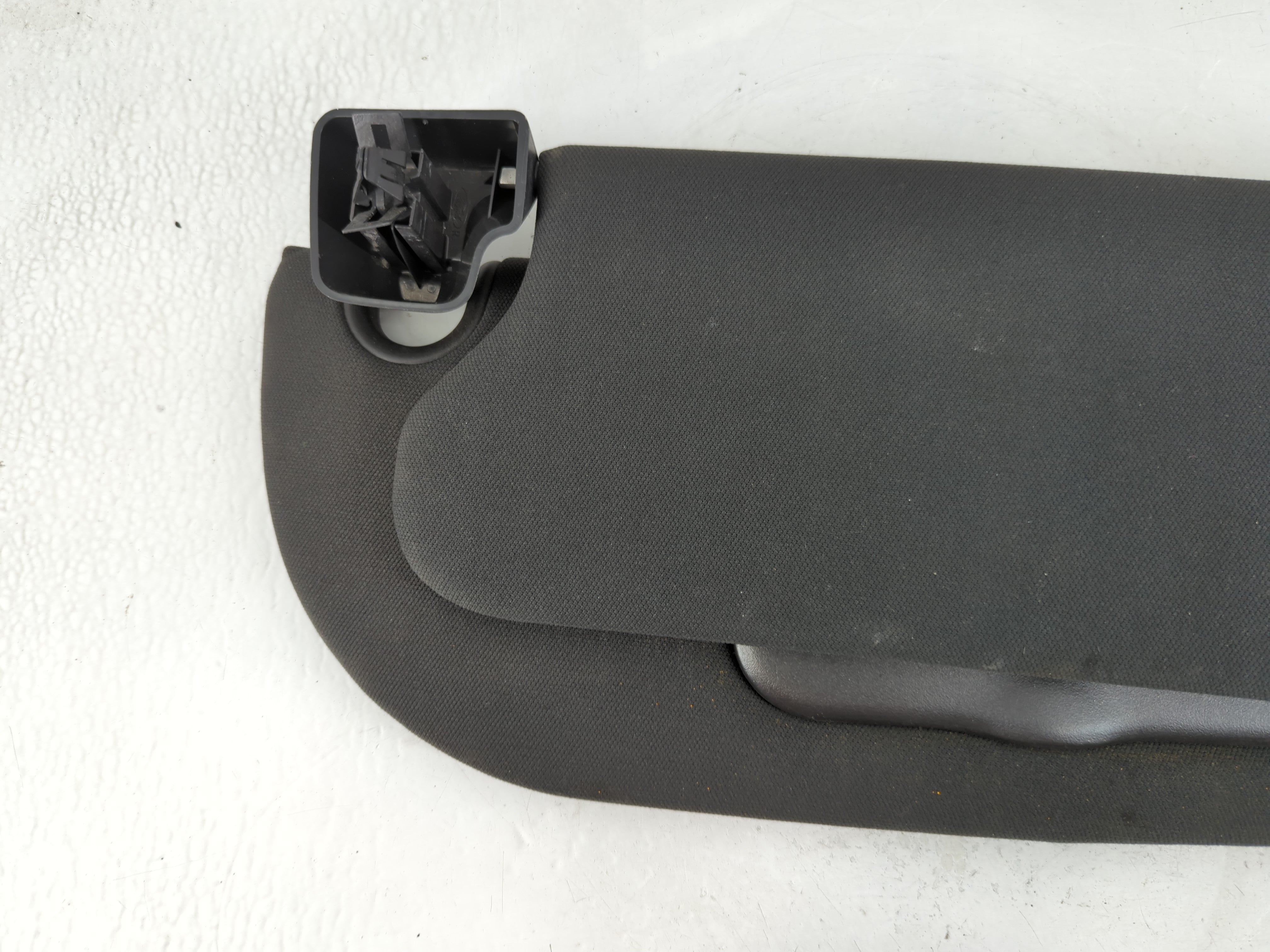 2008 Lincoln Navigator Sun Visor Shade Replacement Passenger Right Mirror Fits OEM Used Auto Parts - Oemusedautoparts1.com