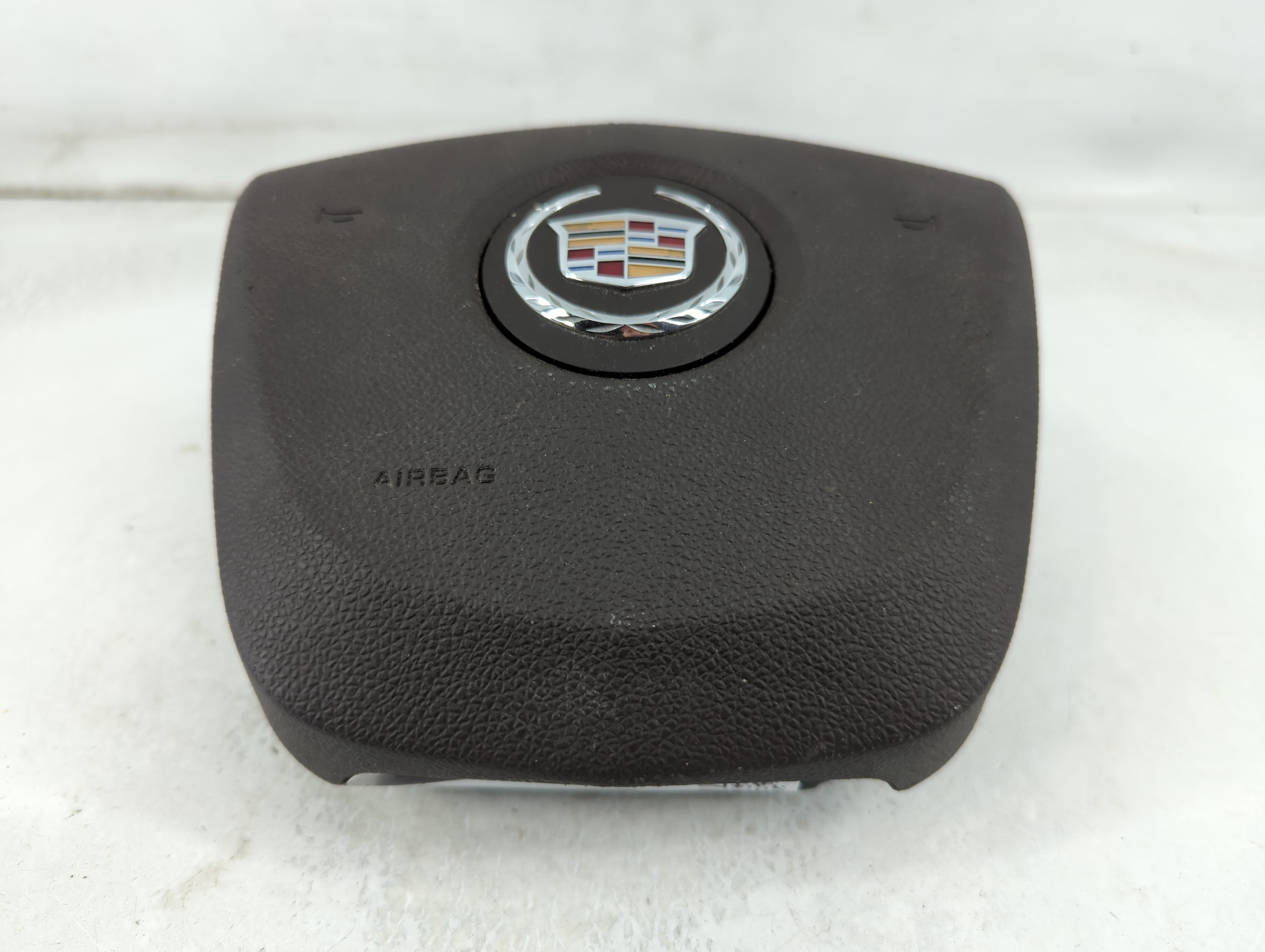 2008 Cadillac Cts Air Bag Driver Left Steering Wheel Mounted P/N:34052985A Fits OEM Used Auto Parts - Oemusedautoparts1.com