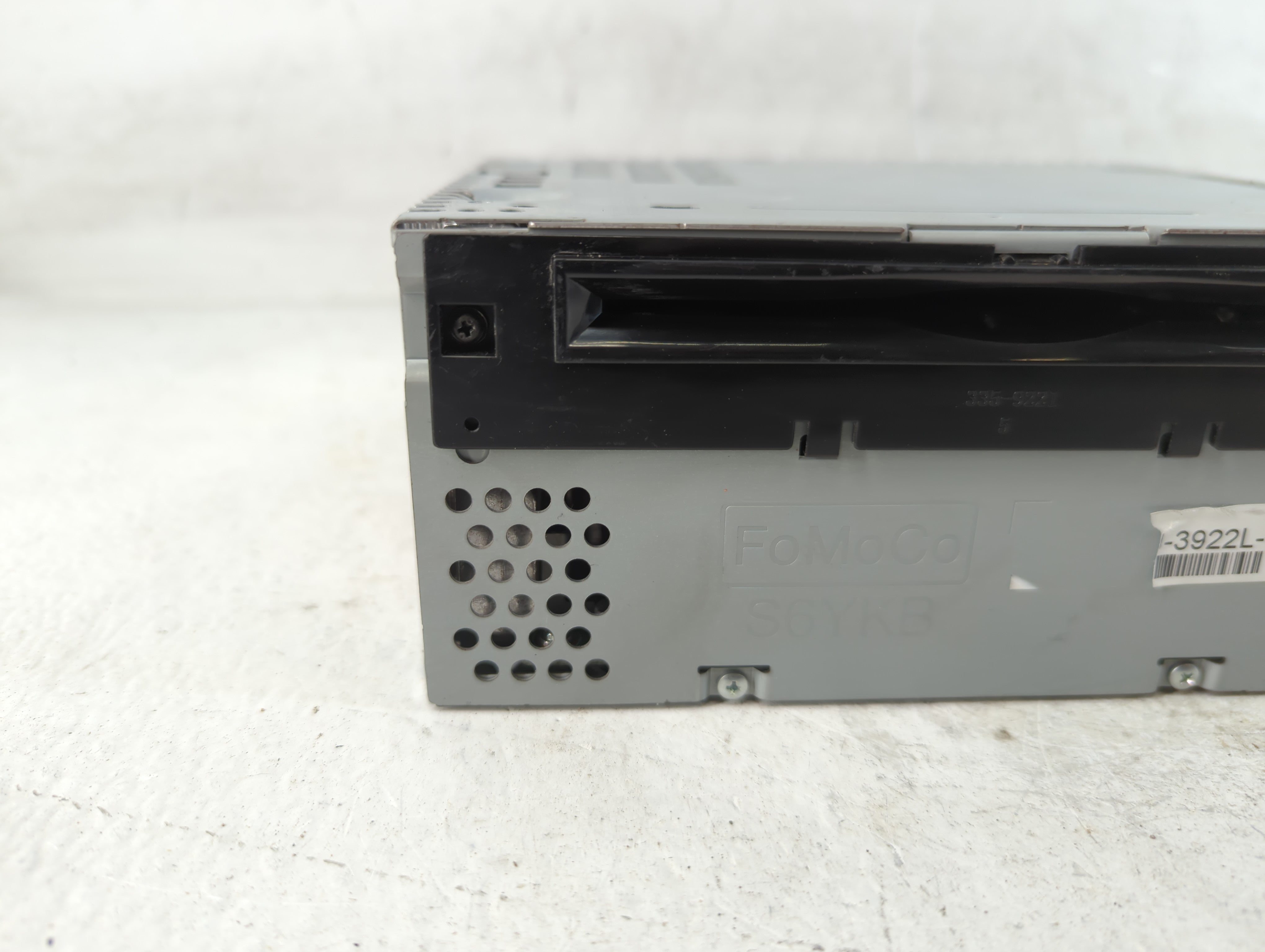 2017 Ford Explorer Radio AM FM Cd Player Receiver Replacement P/N:HB5T-19C107-BA Fits OEM Used Auto Parts - Oemusedautoparts1.com