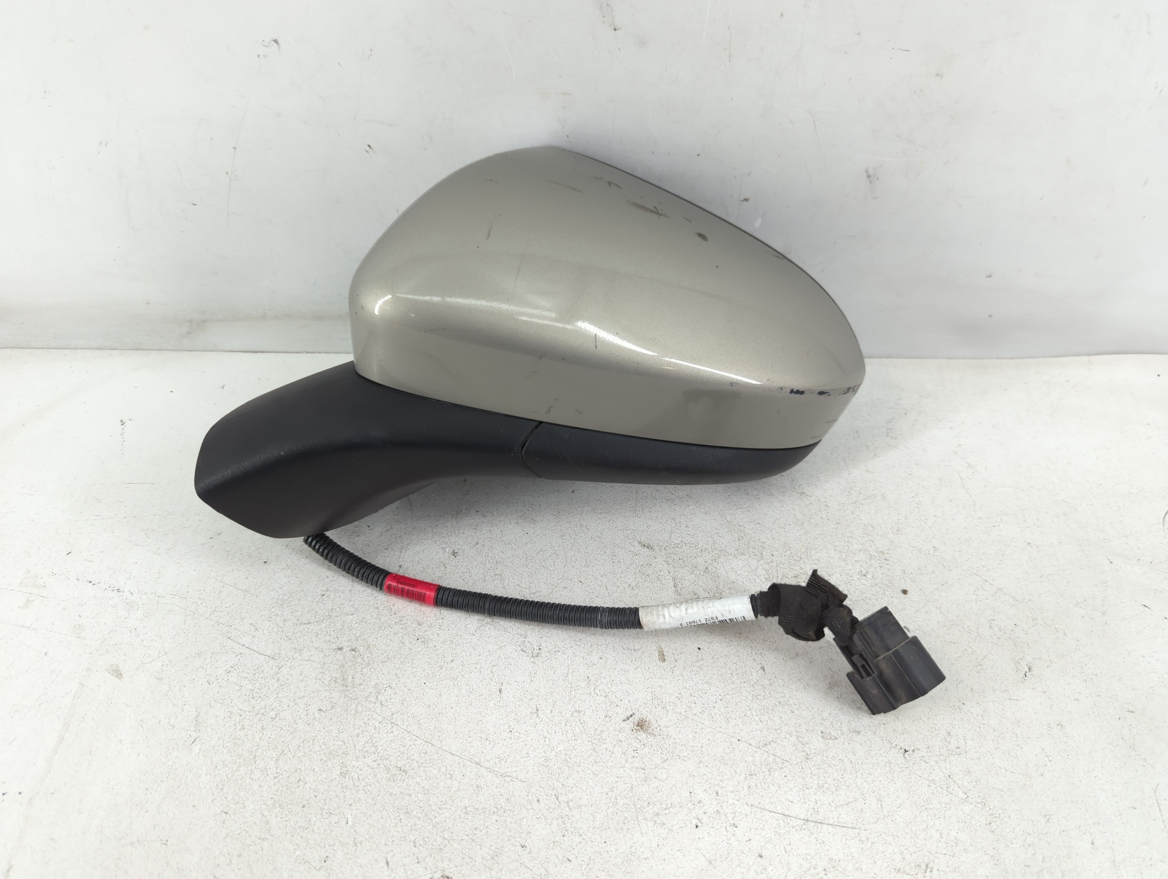 2015 Ford Fusion Side Mirror Replacement Driver Left View Door Mirror P/N:FS73-17E715-AB Fits OEM Used Auto Parts - Oemusedautoparts1.com