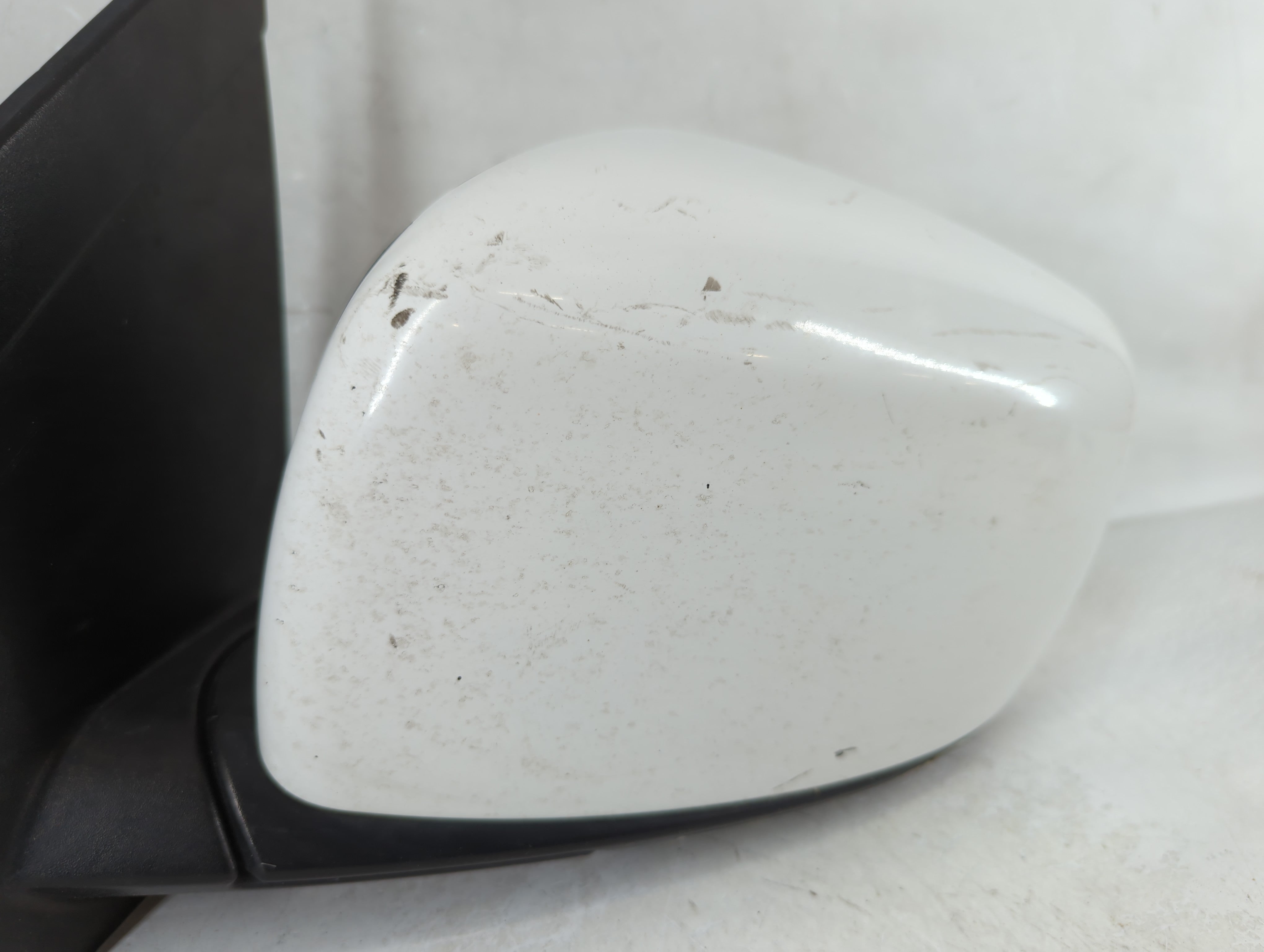 2011-2016 Chrysler Town & Country Side Mirror Replacement Driver Left View Door Mirror P/N:1AB731W7AH Fits OEM Used Auto Parts - Oemusedautoparts1.com