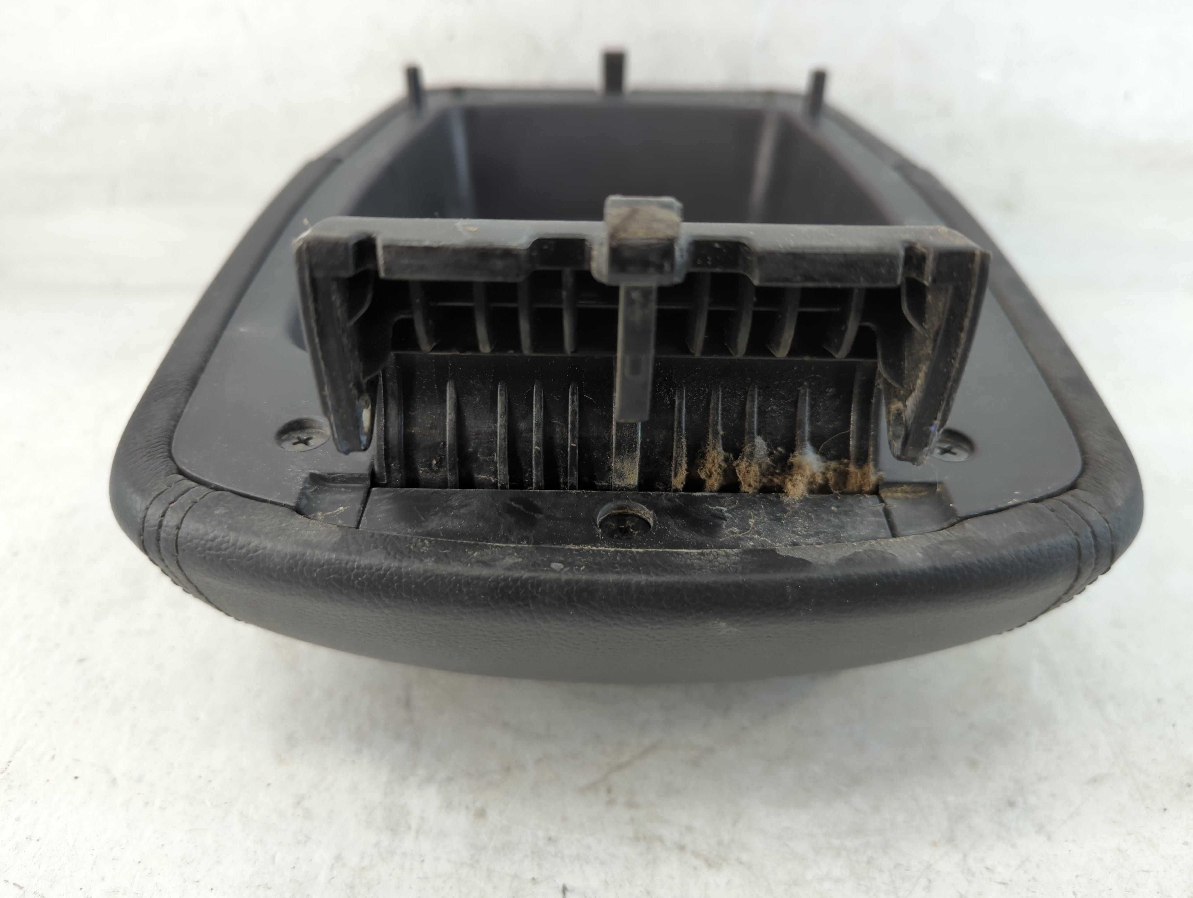2017 Hyundai Santa Fe Center Console Armrest Cover Lid Fits OEM Used Auto Parts - Oemusedautoparts1.com