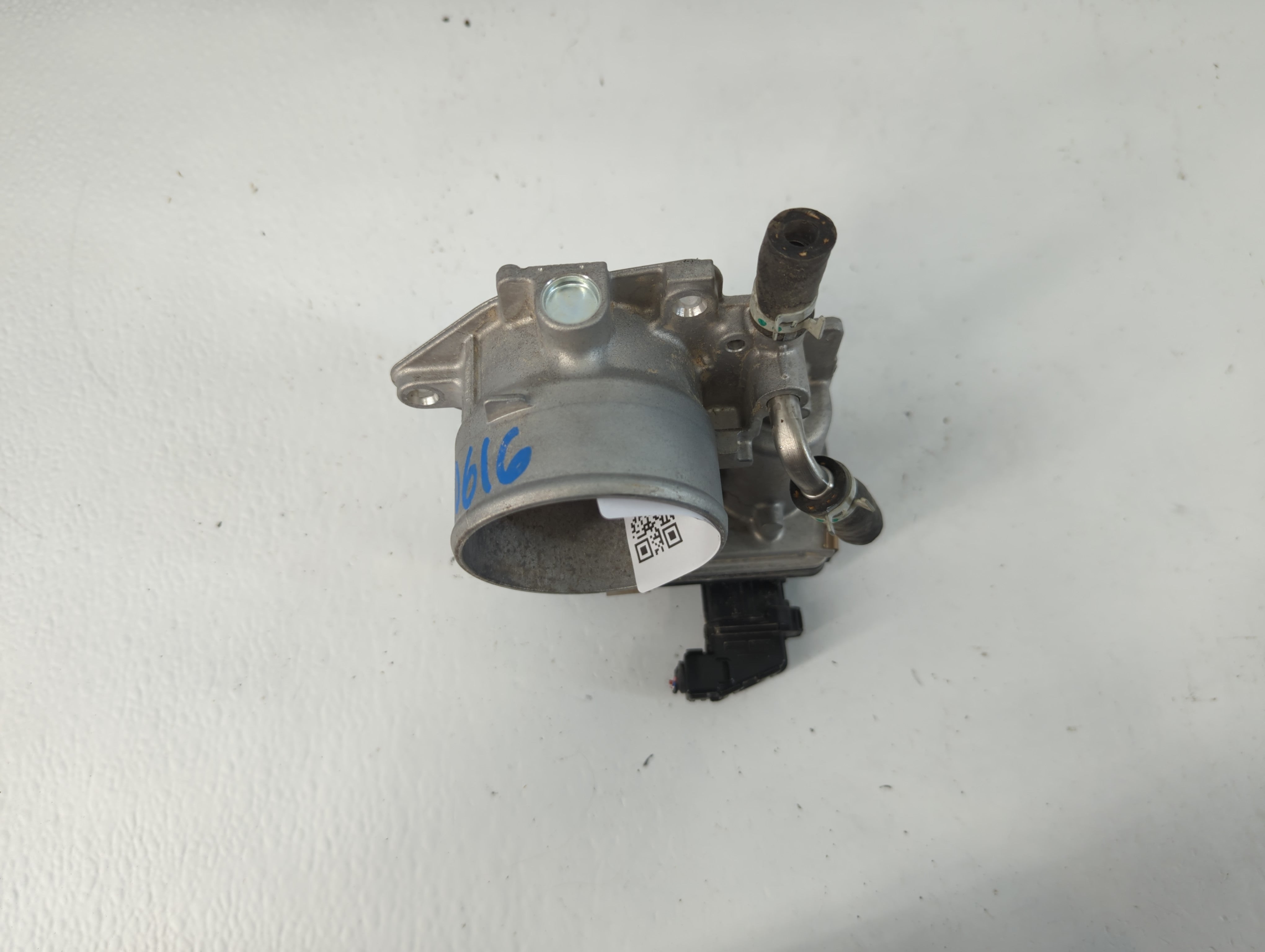 2019-2022 Toyota Corolla Throttle Body P/N:22030-24010 Fits Fits 2019 2020 2021 2022 OEM Used Auto Parts - Oemusedautoparts1.com