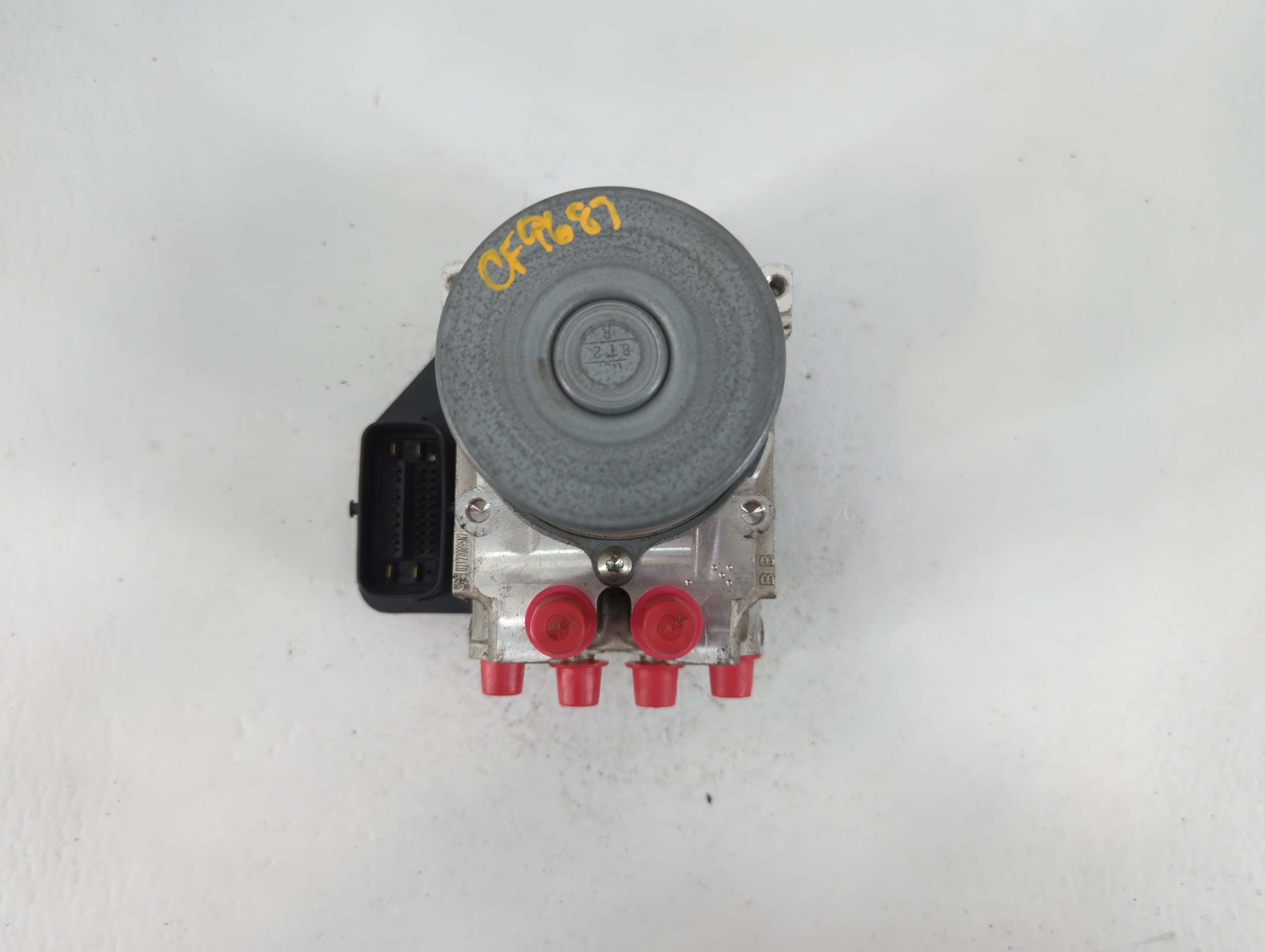 2016-2017 Infiniti Q50 ABS Pump Control Module Replacement P/N:133000-0782 47660 4GH0A Fits Fits 2016 2017 OEM Used Auto Parts - Oemusedautoparts1.com