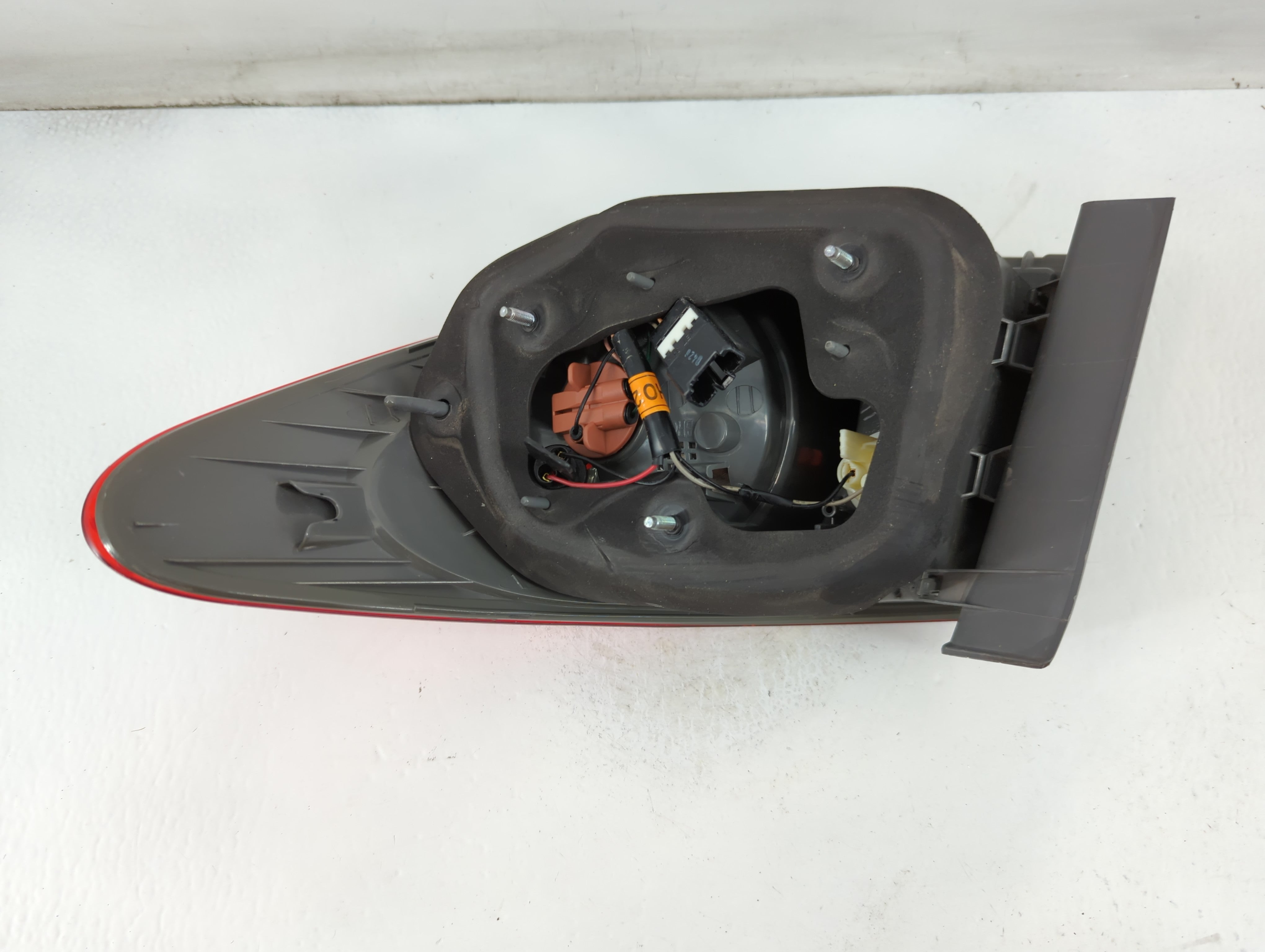 2007-2010 Hyundai Elantra Tail Light Assembly Passenger Right OEM Fits Fits 2007 2008 2009 2010 OEM Used Auto Parts - Oemusedautoparts1.com