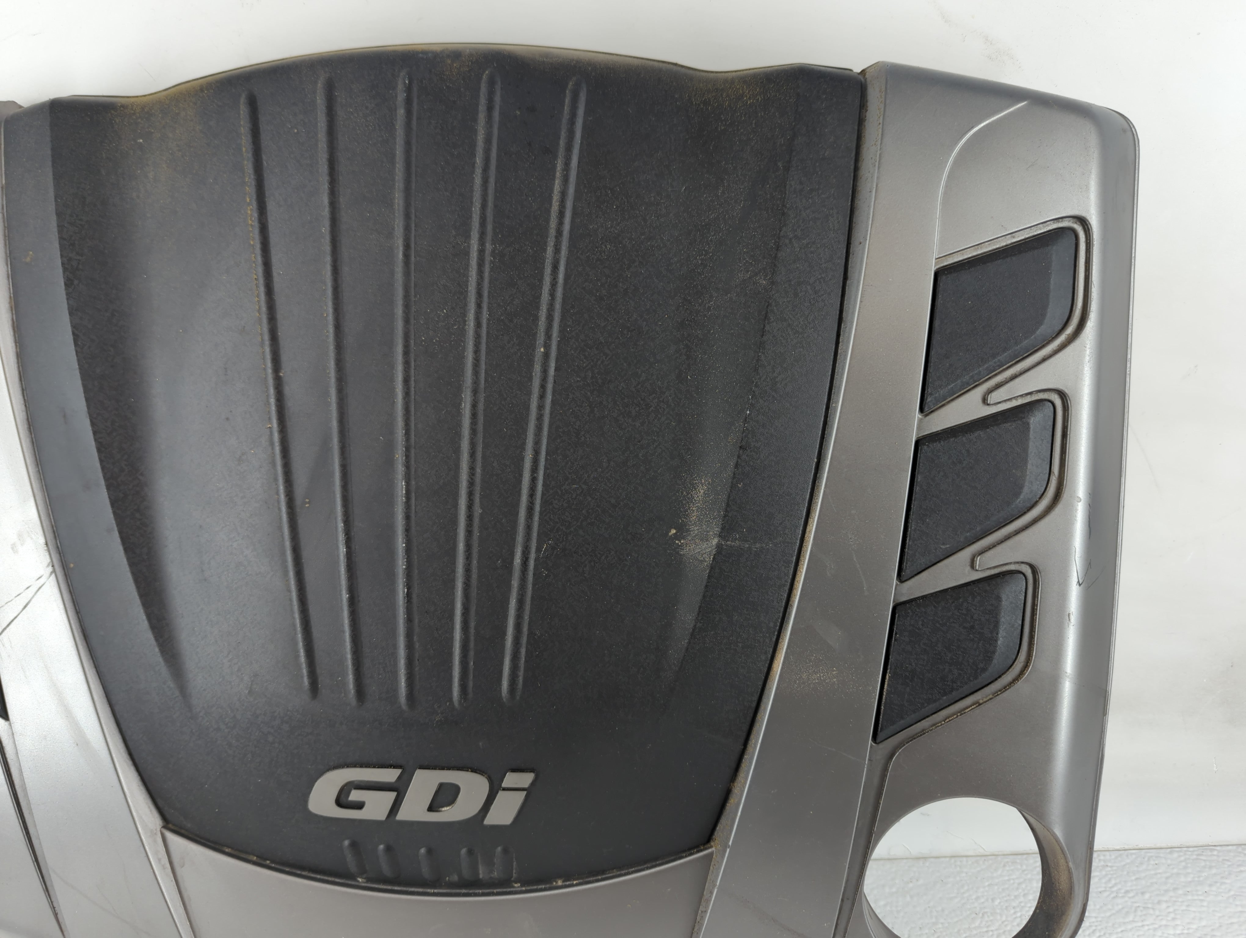 2016 Hyundai Genesis Engine Cover - Oemusedautoparts1.com