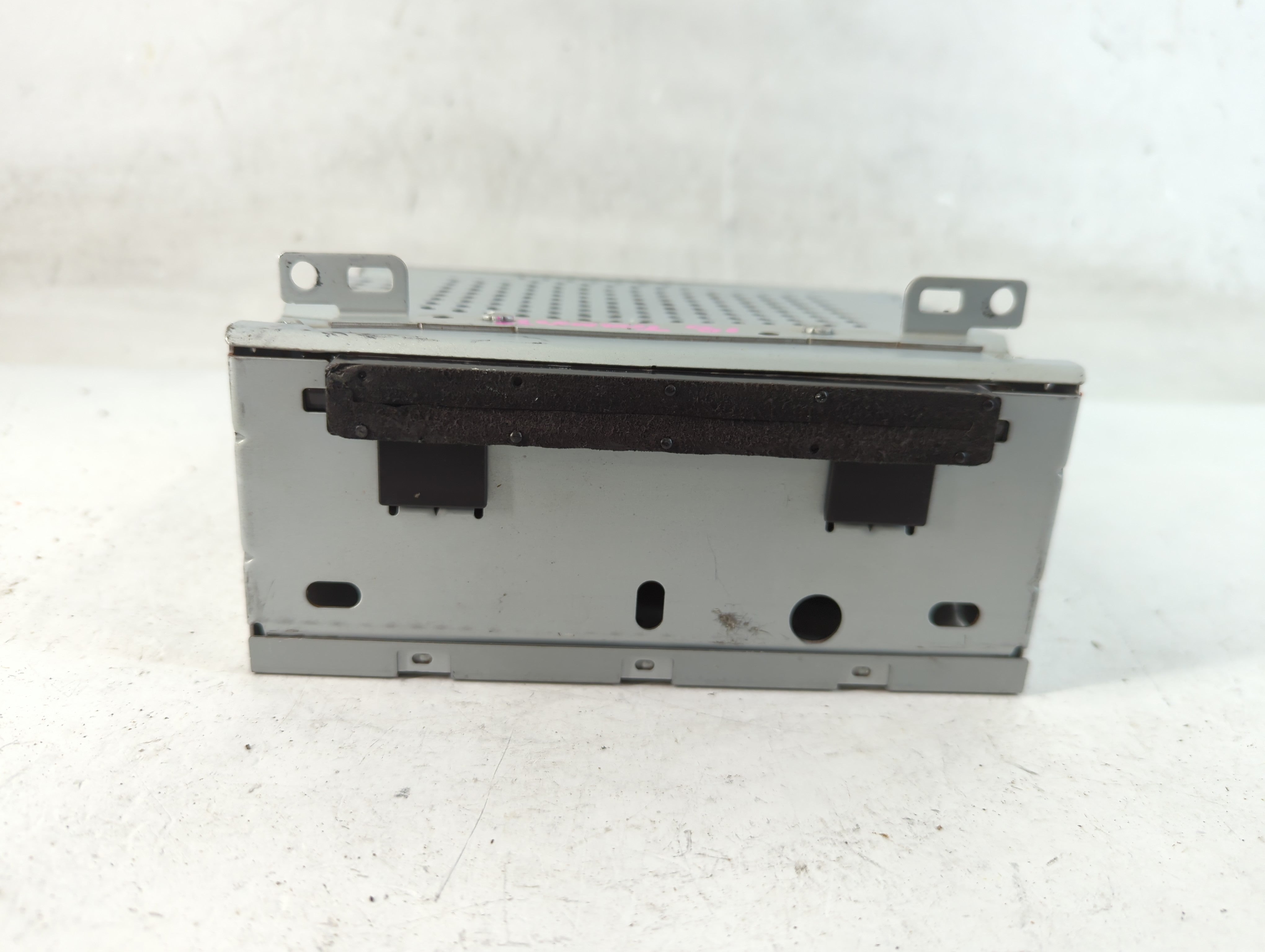 2017-2018 Ford Transit Radio AM FM Cd Player Receiver Replacement P/N:DT1T-19C107-AH Fits Fits 2017 2018 OEM Used Auto Parts - Oemusedautoparts1.com