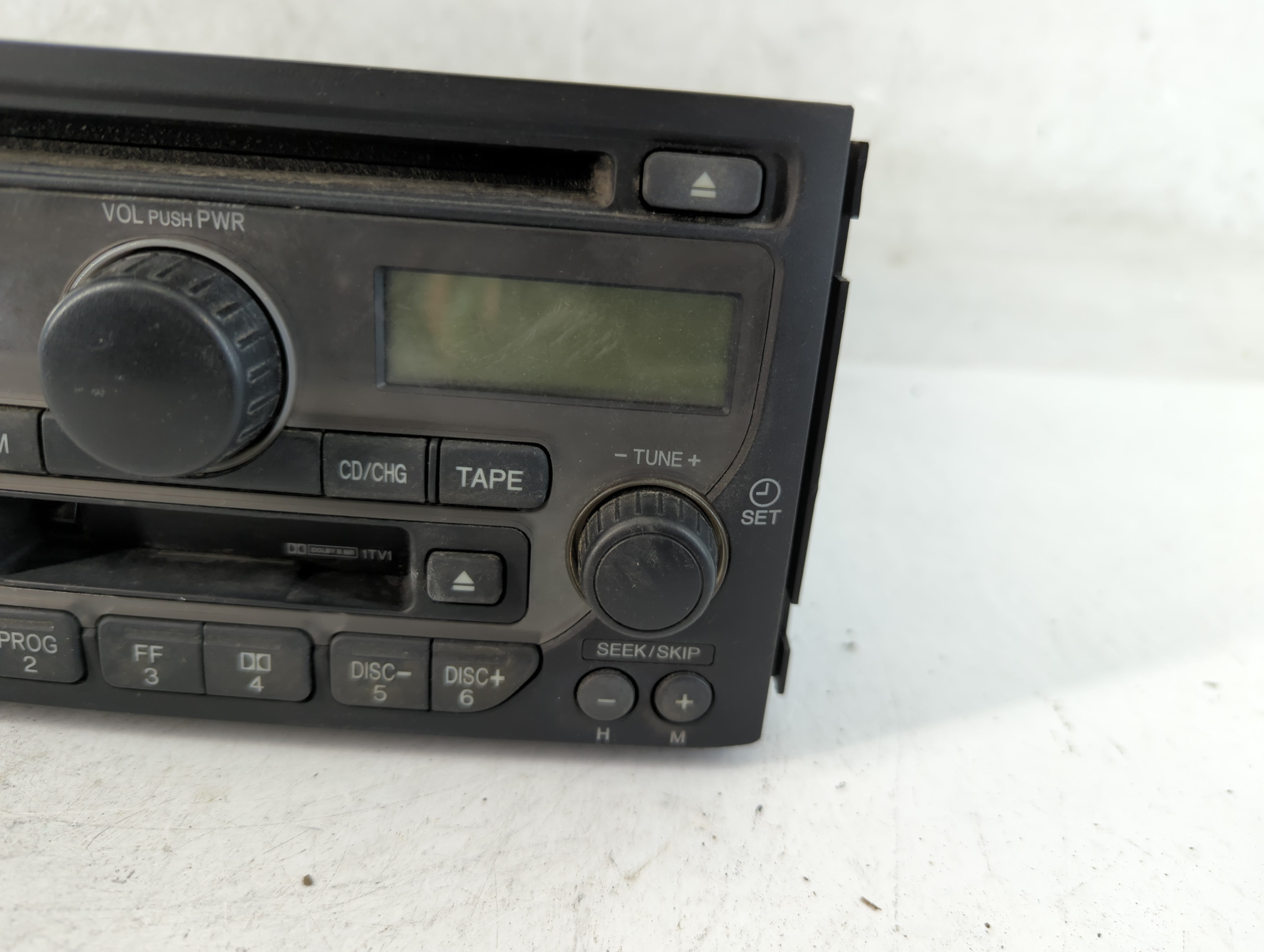 2003-2005 Honda Pilot Radio Control Panel - Oemusedautoparts1.com