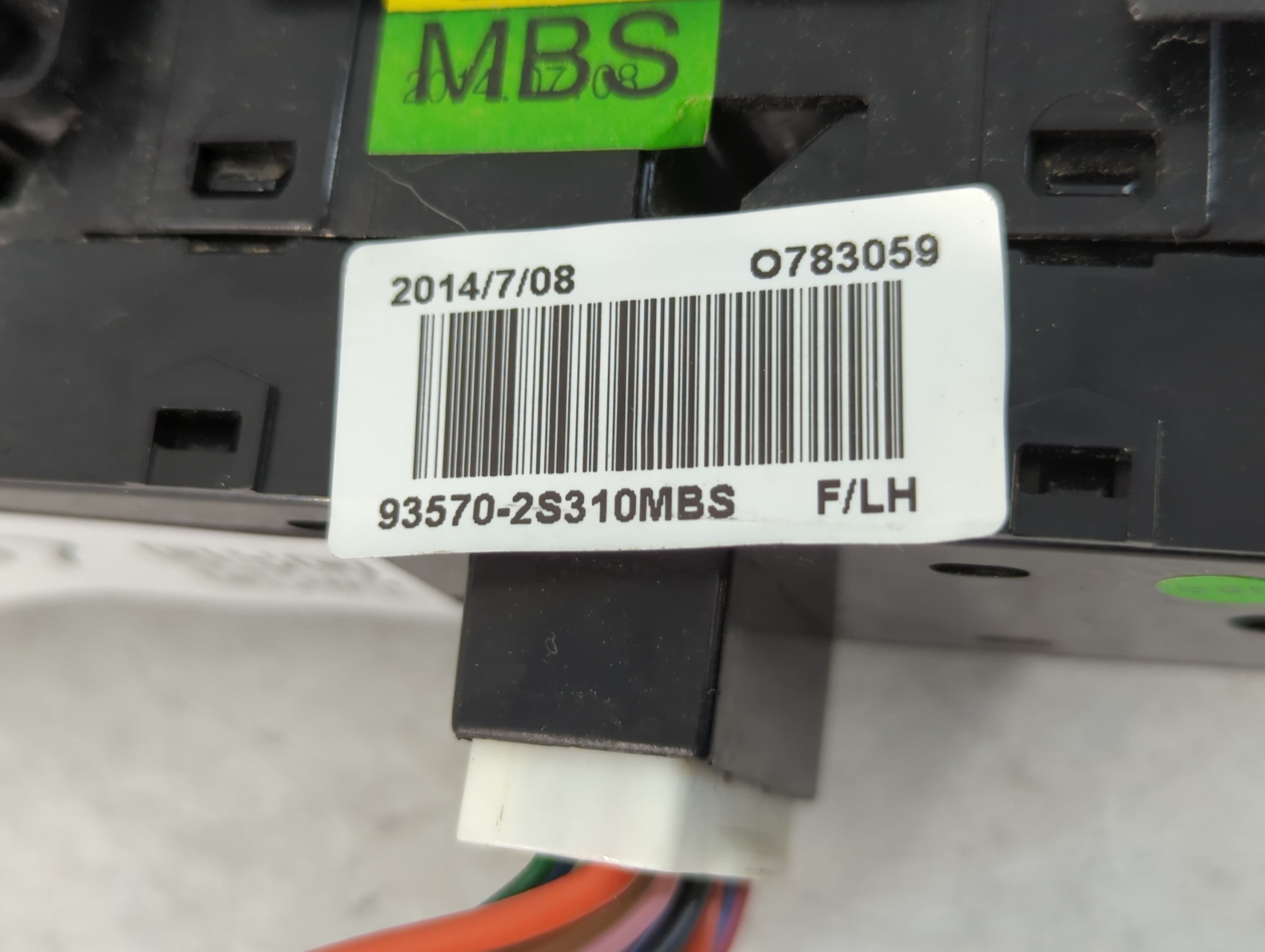 2010-2016 Hyundai Tucson Master Power Window Switch Replacement Driver Side Left P/N:93570-2S310MBS Fits OEM Used Auto Parts - Oemusedautoparts1.com