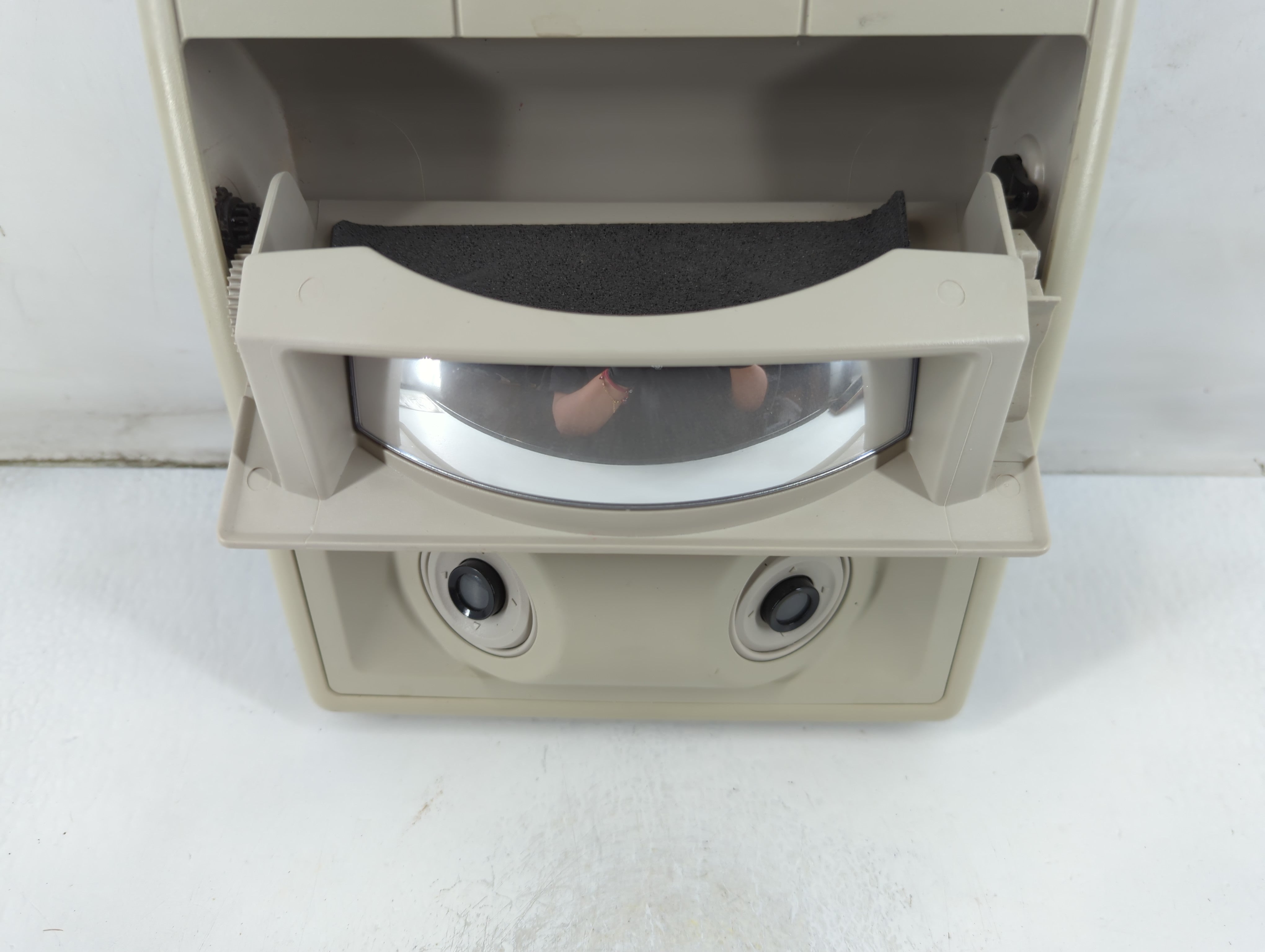 2014 Dodge Journey Overhead Roof Console - Oemusedautoparts1.com