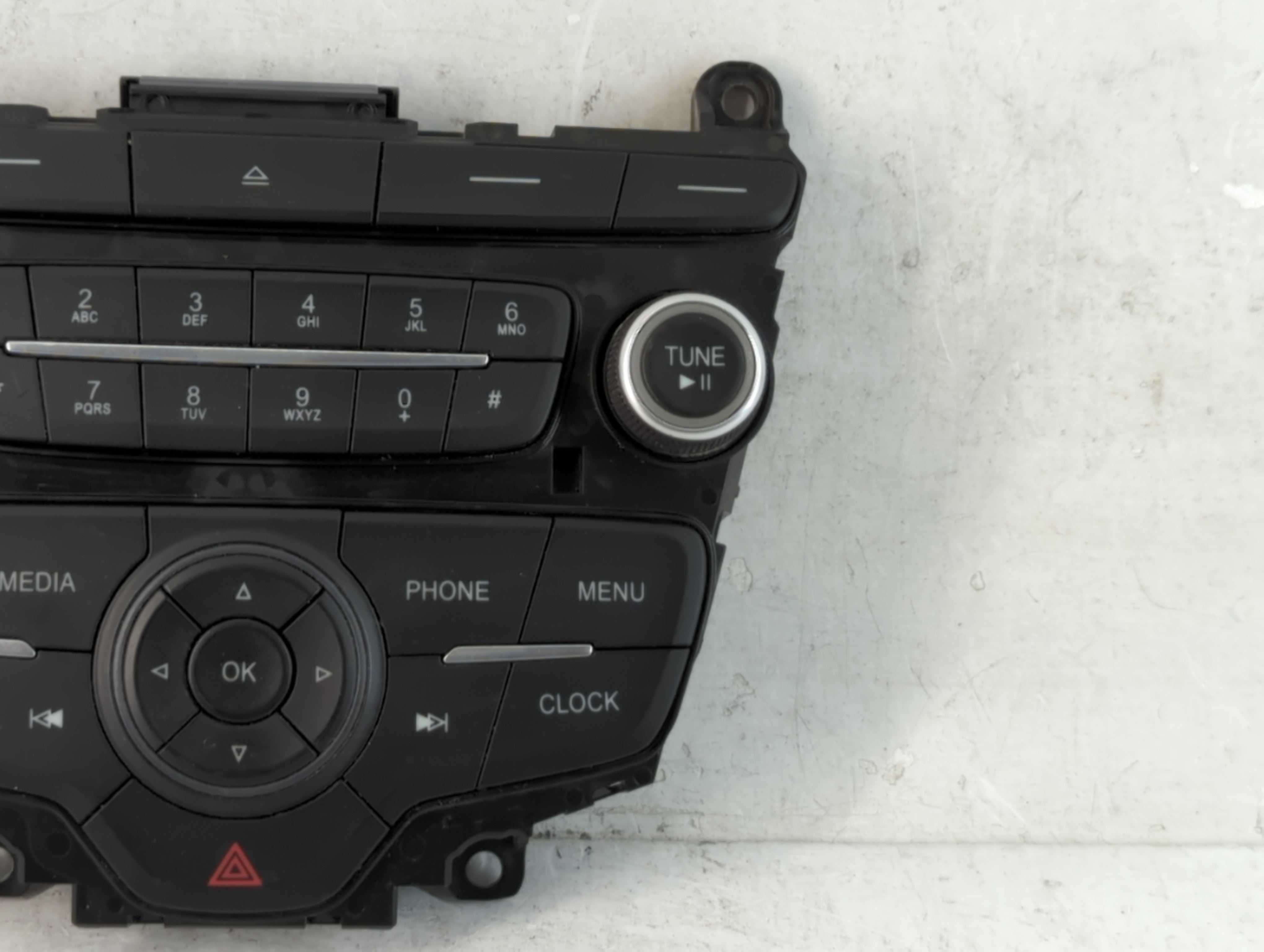 2015-2018 Ford Focus Climate Control Module Temperature AC/Heater Replacement P/N:F1ET18K811LD Fits Fits 2015 2016 2017 2018 OEM Used Auto Parts - Oemusedautoparts1.com