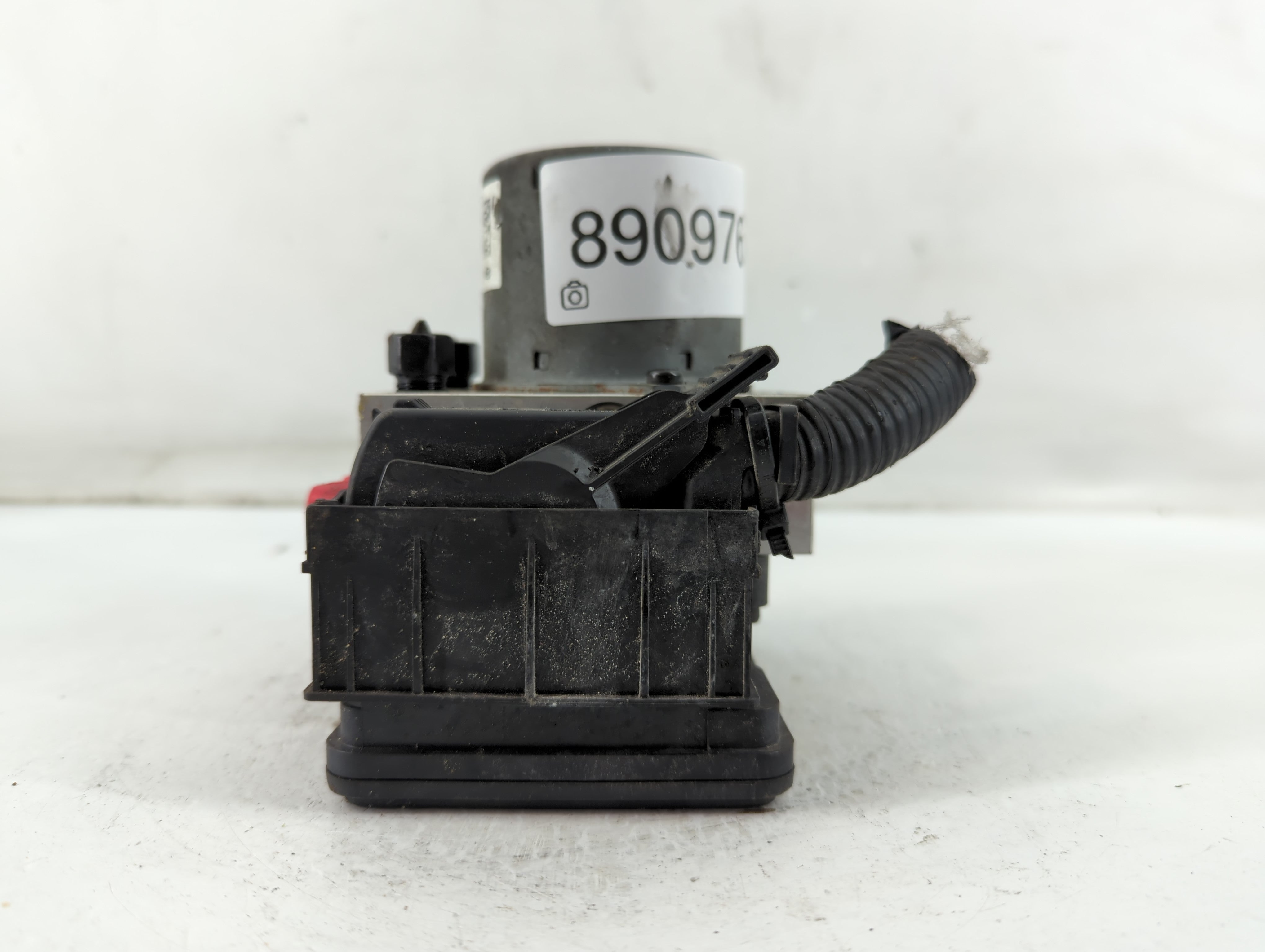 2012-2014 Hyundai Azera ABS Pump Control Module Replacement P/N:58920-3V300 Fits Fits 2012 2013 2014 OEM Used Auto Parts - Oemusedautoparts1.com