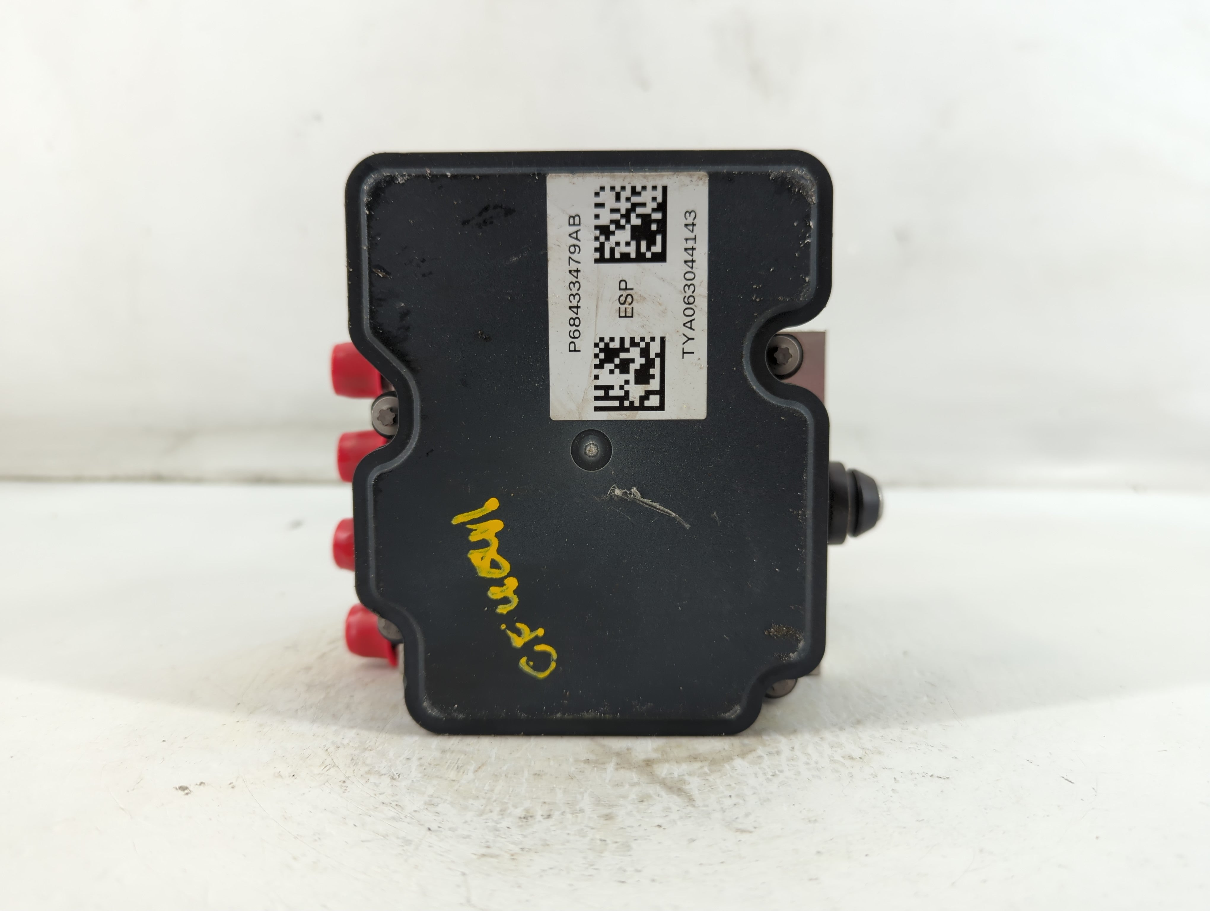2019-2020 Chrysler Pacifica ABS Pump Control Module Replacement P/N:269 769 68433479AB Fits Fits 2019 2020 OEM Used Auto Parts - Oemusedautoparts1.com
