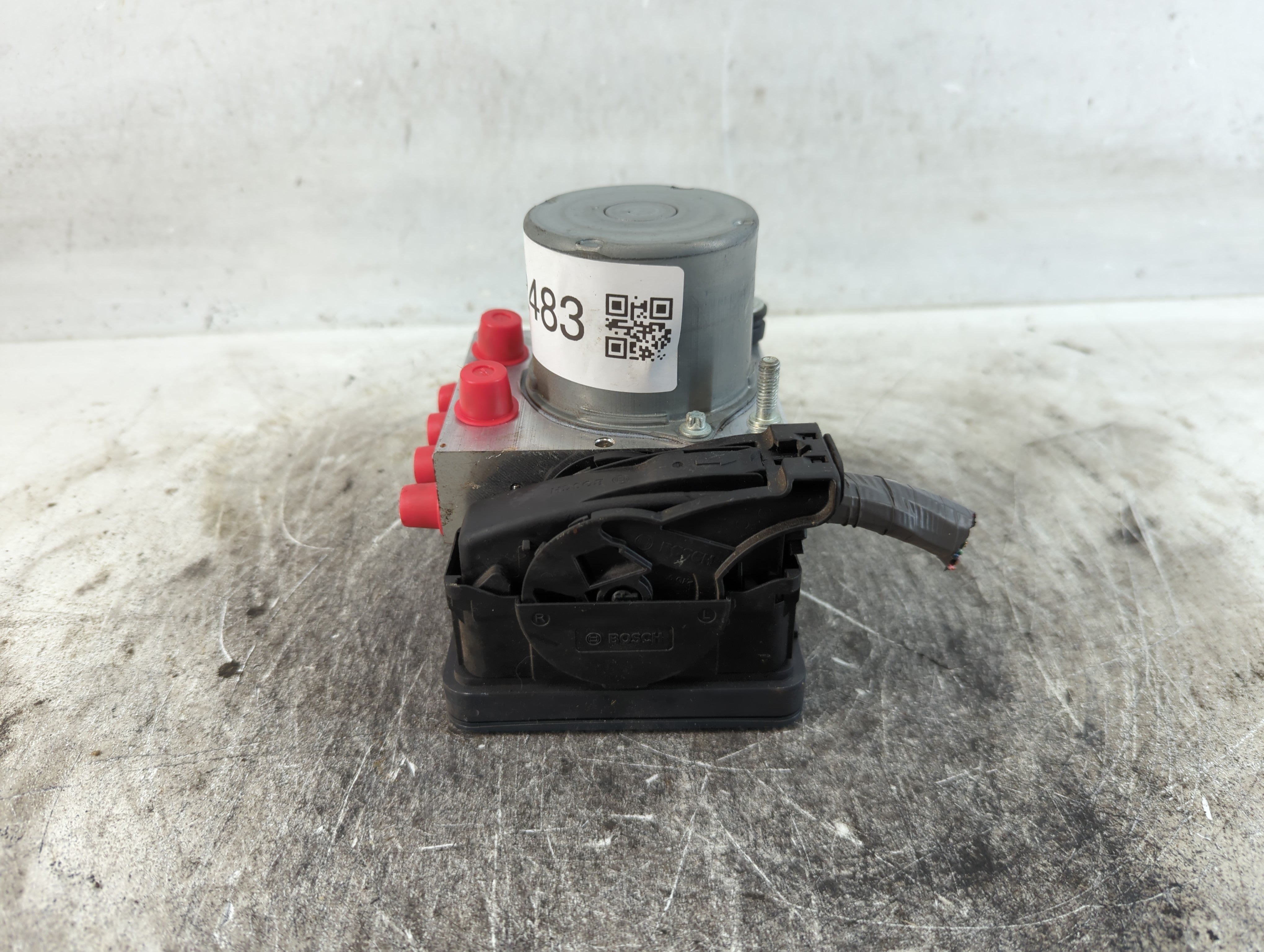 2020-2022 Toyota C-Hr ABS Pump Control Module Replacement P/N:200911/2/1639 870 157 Fits Fits 2020 2021 2022 OEM Used Auto Parts - Oemusedautoparts1.com