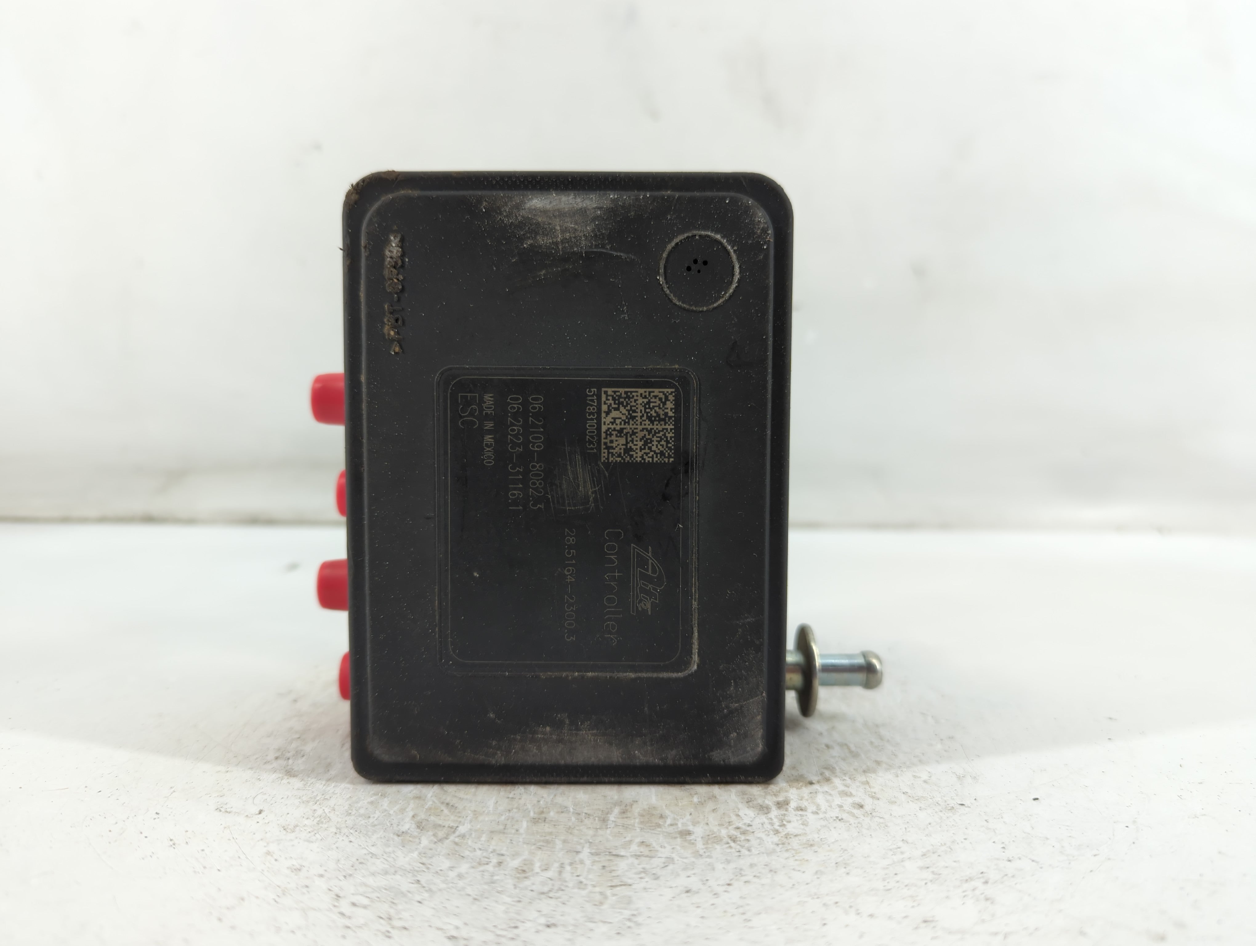2018 Toyota Yaris Ia ABS Pump Control Module Replacement P/N:DG7L 43 7A0 Fits OEM Used Auto Parts - Oemusedautoparts1.com